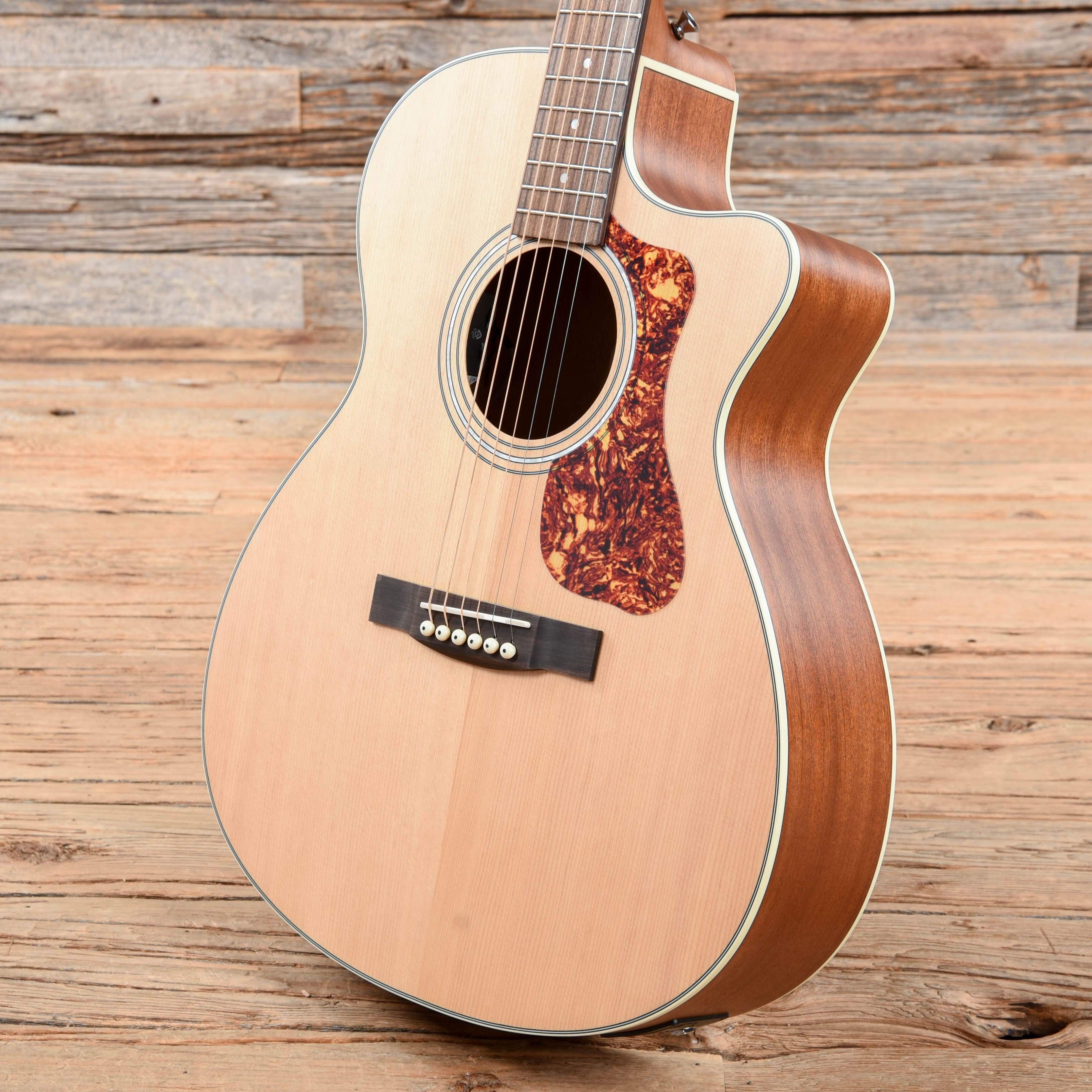 Guild Westerly OM-240CE Archback Orchestra Spruce/Mahogany Natural w/Electronics Acoustic Guitars / OM and Auditorium