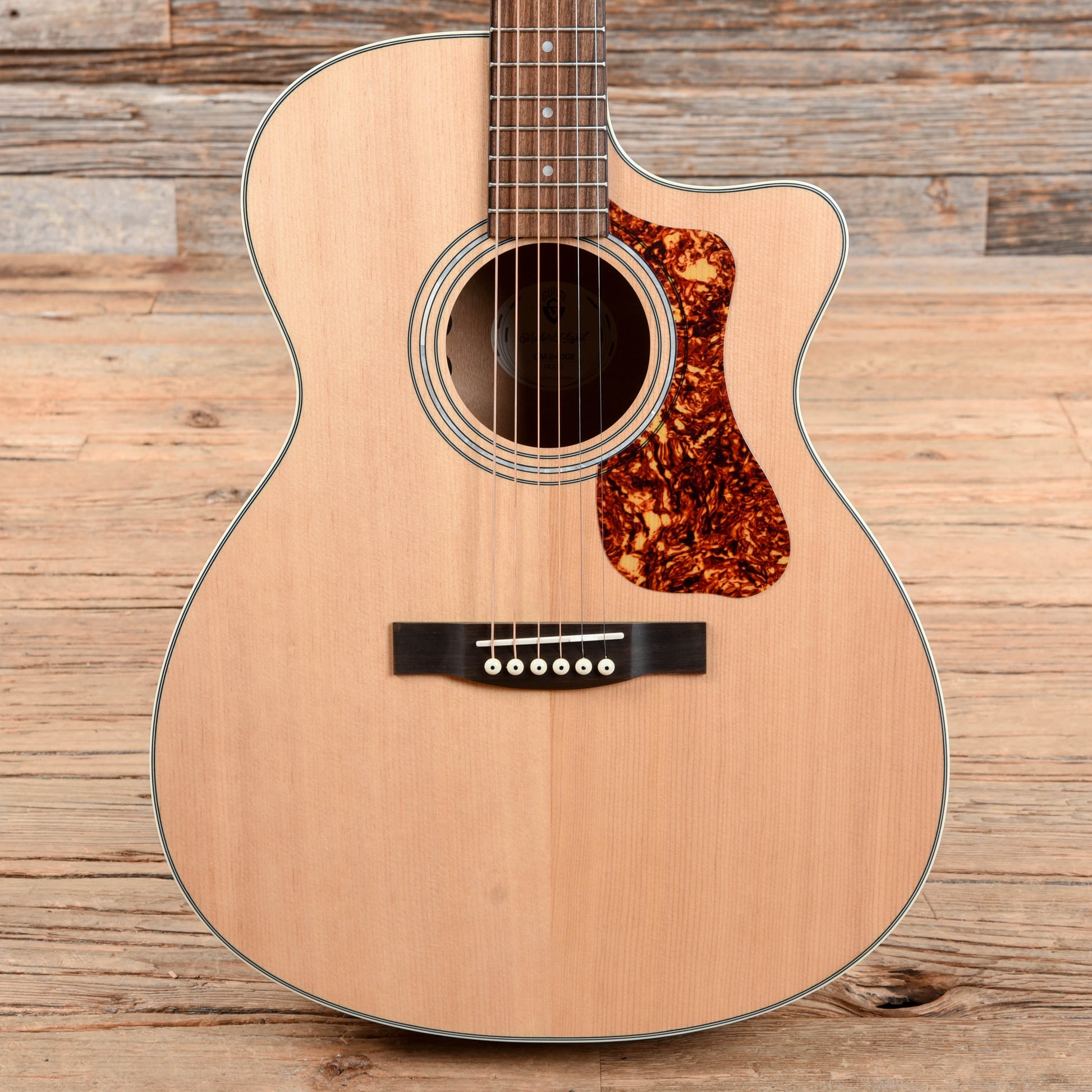 Guild Westerly OM-240CE Archback Orchestra Spruce/Mahogany Natural w/Electronics Acoustic Guitars / OM and Auditorium