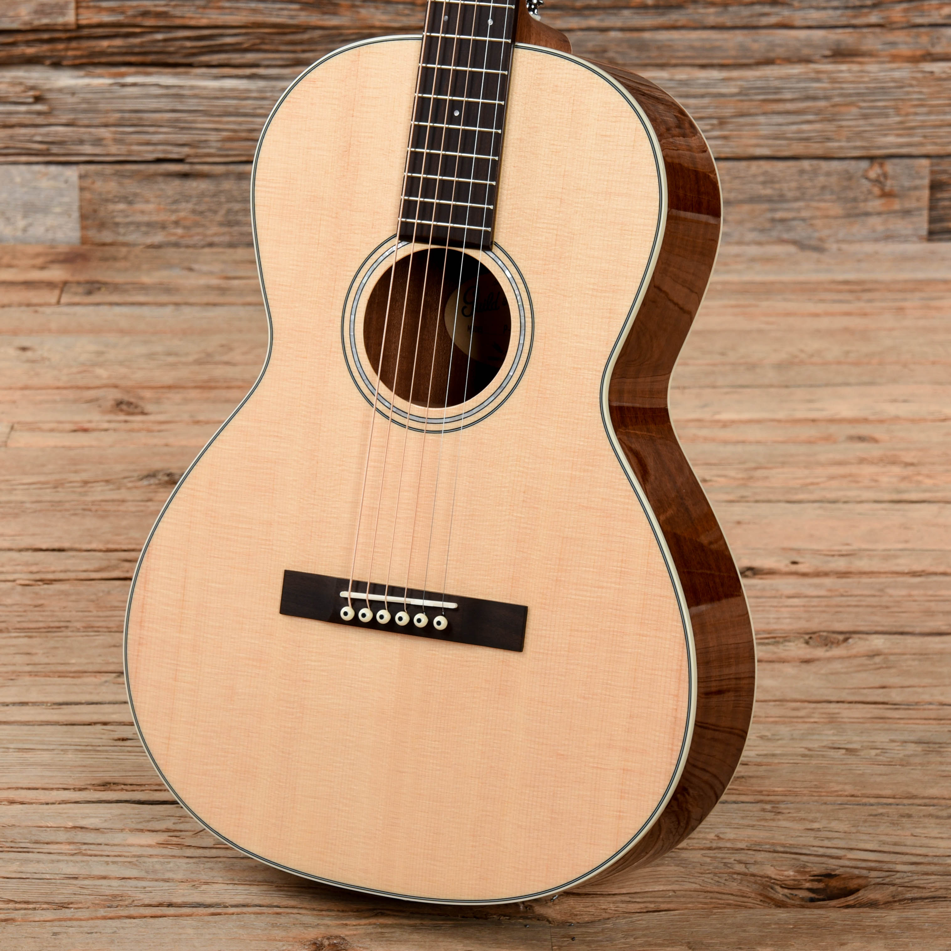 Guild Westerly P-240 Memoir 12-Fret Parlor Natural Natural Acoustic Guitars / Parlor