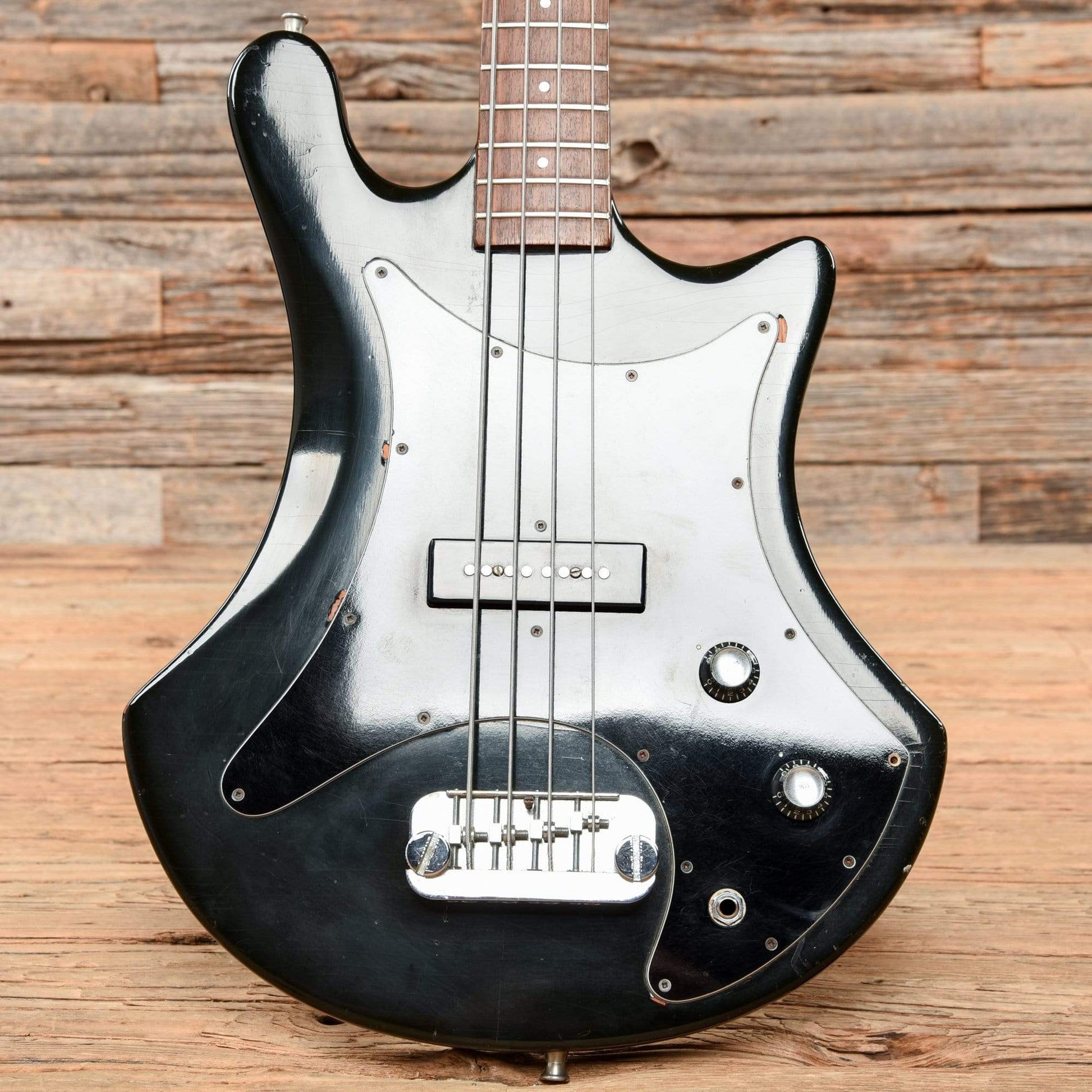 Guild B-301 Bass Black 1974 Bass Guitars / 4-String