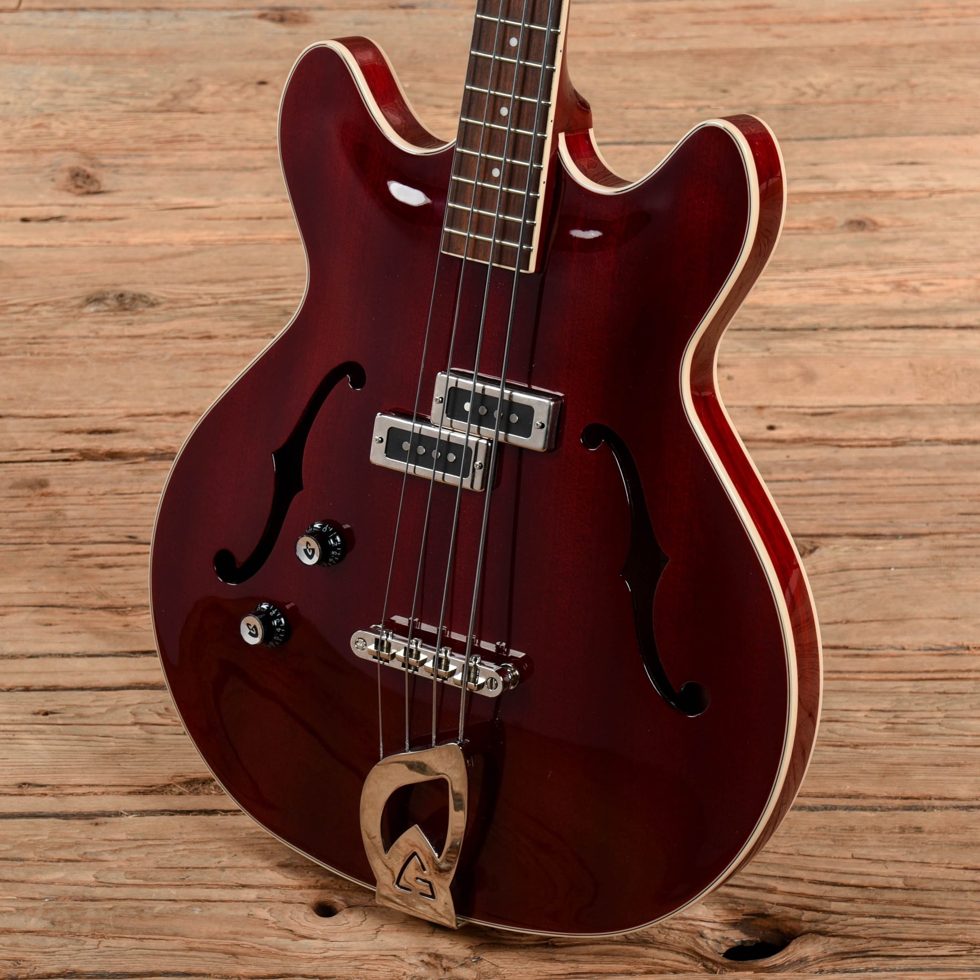 Guild Starfire I Bass   LEFTY Bass Guitars / 4-String