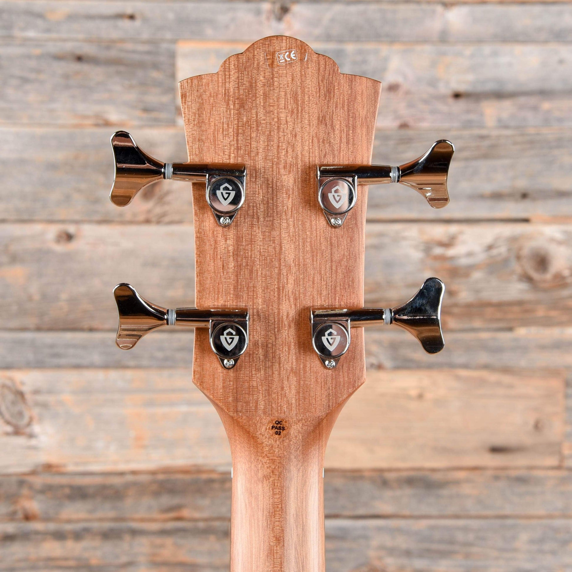 Guild Westerly B-240EF Fretless Acoustic Electric Bass Bass Guitars / Acoustic Bass Guitars