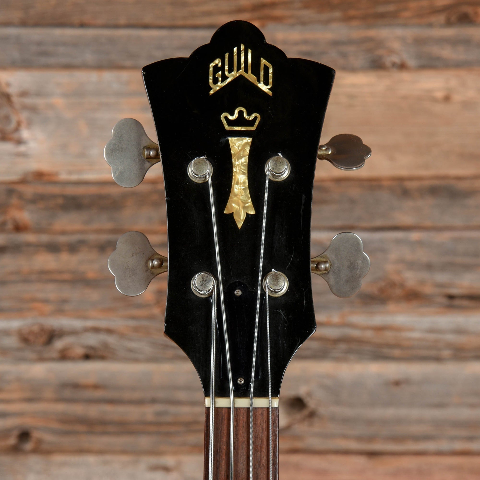 Guild Jet Star II Bass Natural 1972 – Chicago Music Exchange