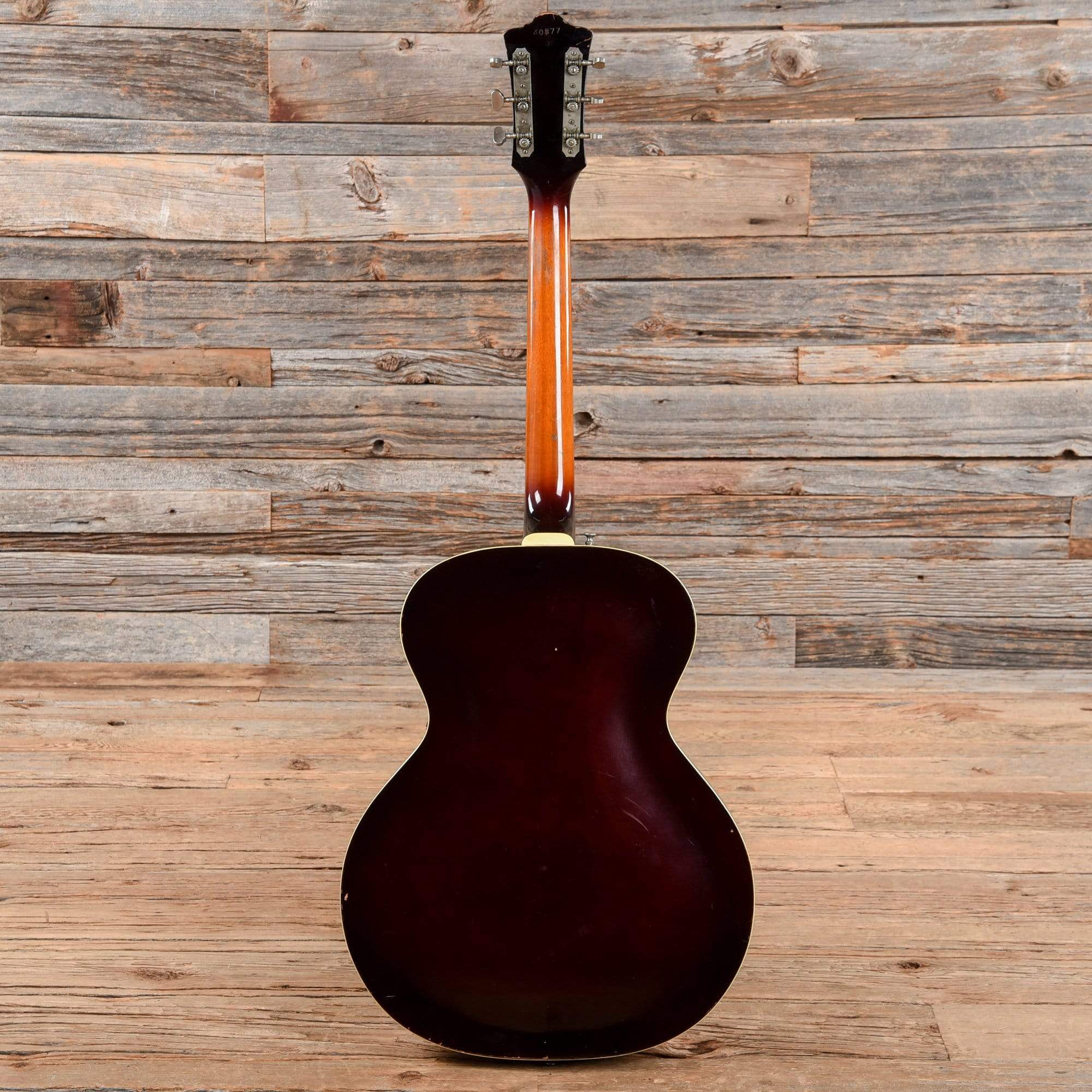 Guild Granada X-50 Sunburst 1965 – Chicago Music Exchange