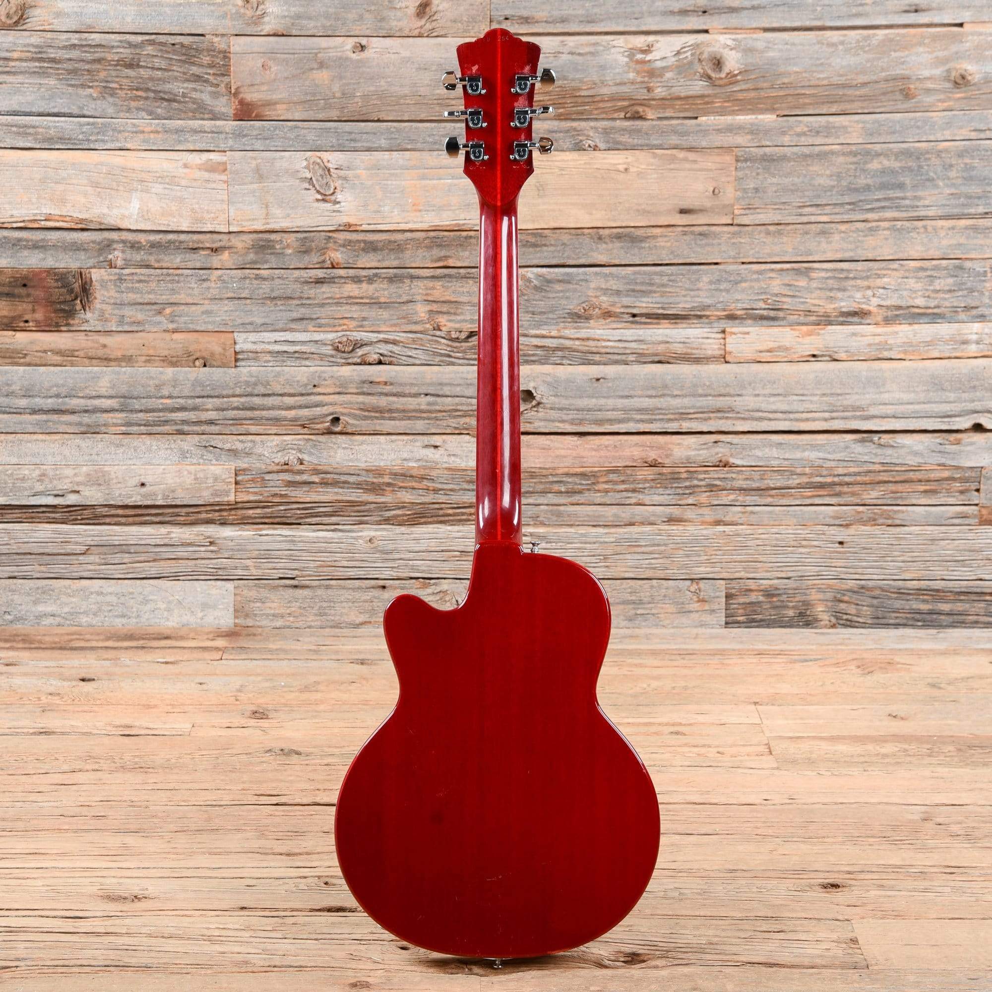 Guild M-65 Freshman Cherry 1967 Electric Guitars / Hollow Body