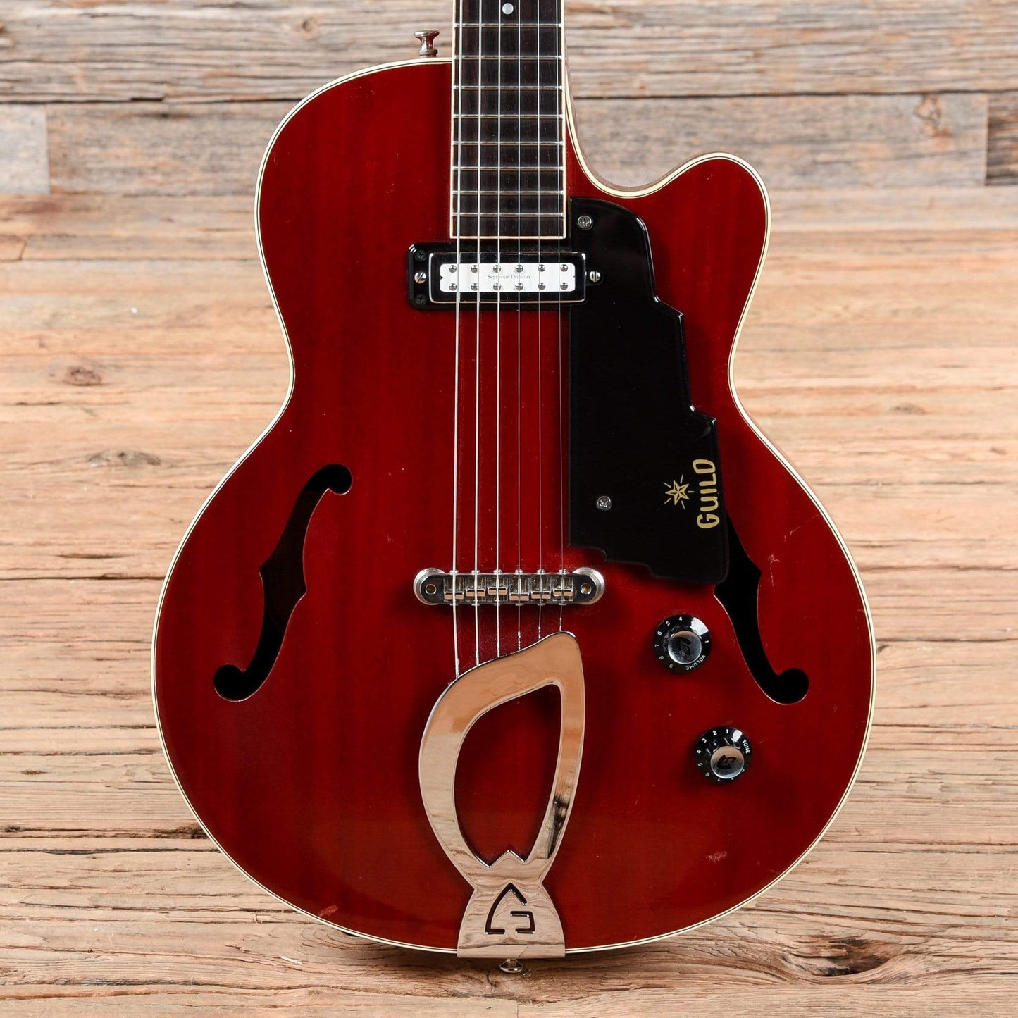 Guild M-65 Freshman Cherry 1967 Electric Guitars / Hollow Body