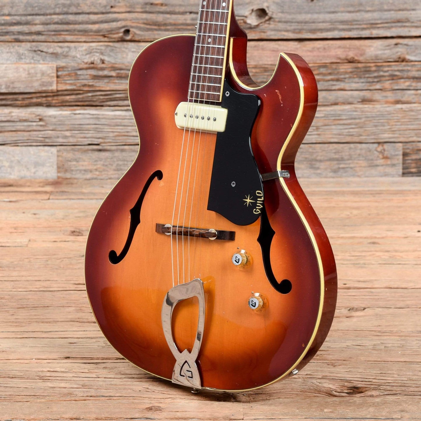 Guild T-100 Slim Jim Sunburst 1960s Electric Guitars / Hollow Body