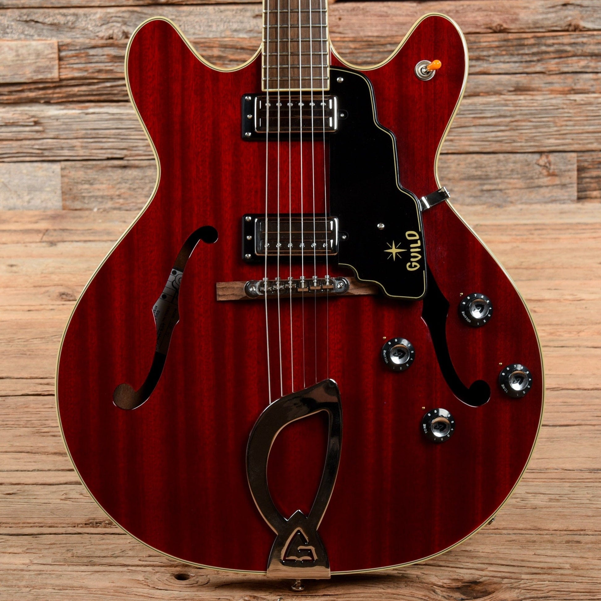 Guild Newark St. Collection Starfire IV Cherry 2014 Electric Guitars / Semi-Hollow