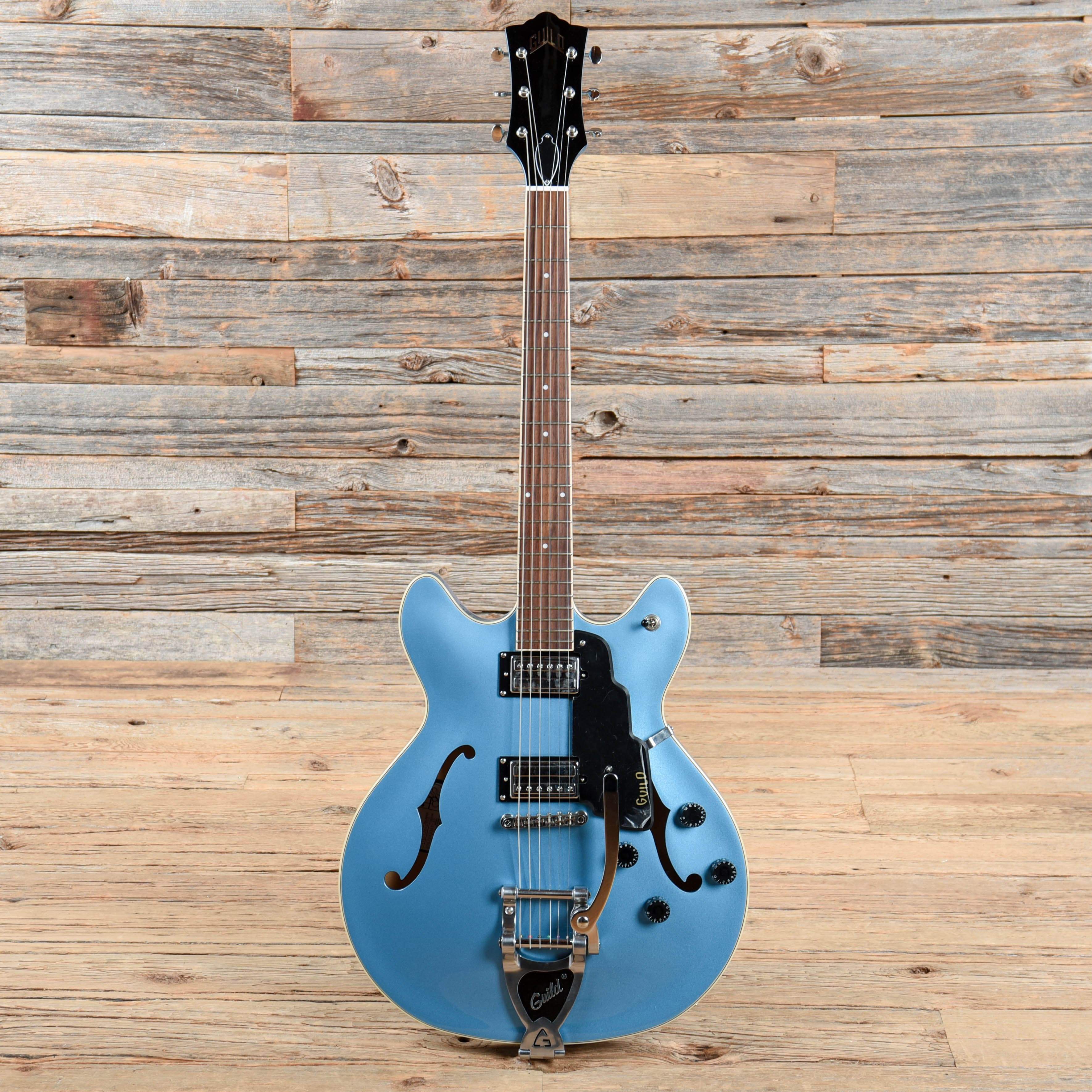 Guild Starfire I DC Pelham Blue w/Guild Vibrato Tailpiece Electric Guitars / Semi-Hollow