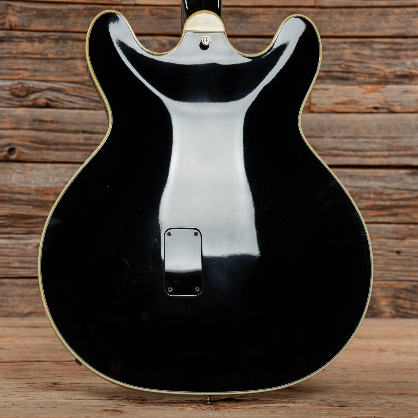 Guild Starfire IV Black 1984 Electric Guitars / Semi-Hollow