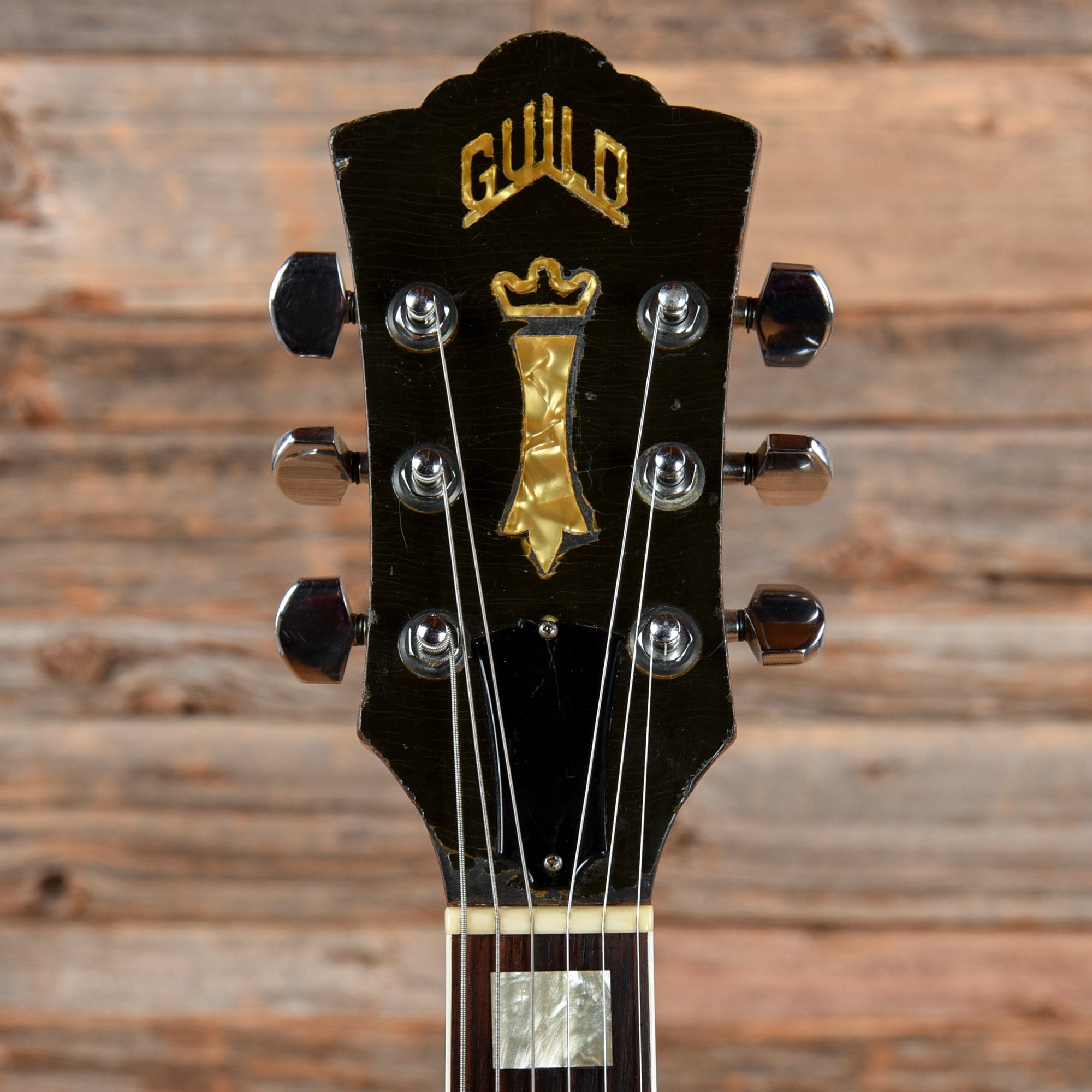 Guild Starfire IV Cherry 1976 Electric Guitars / Semi-Hollow