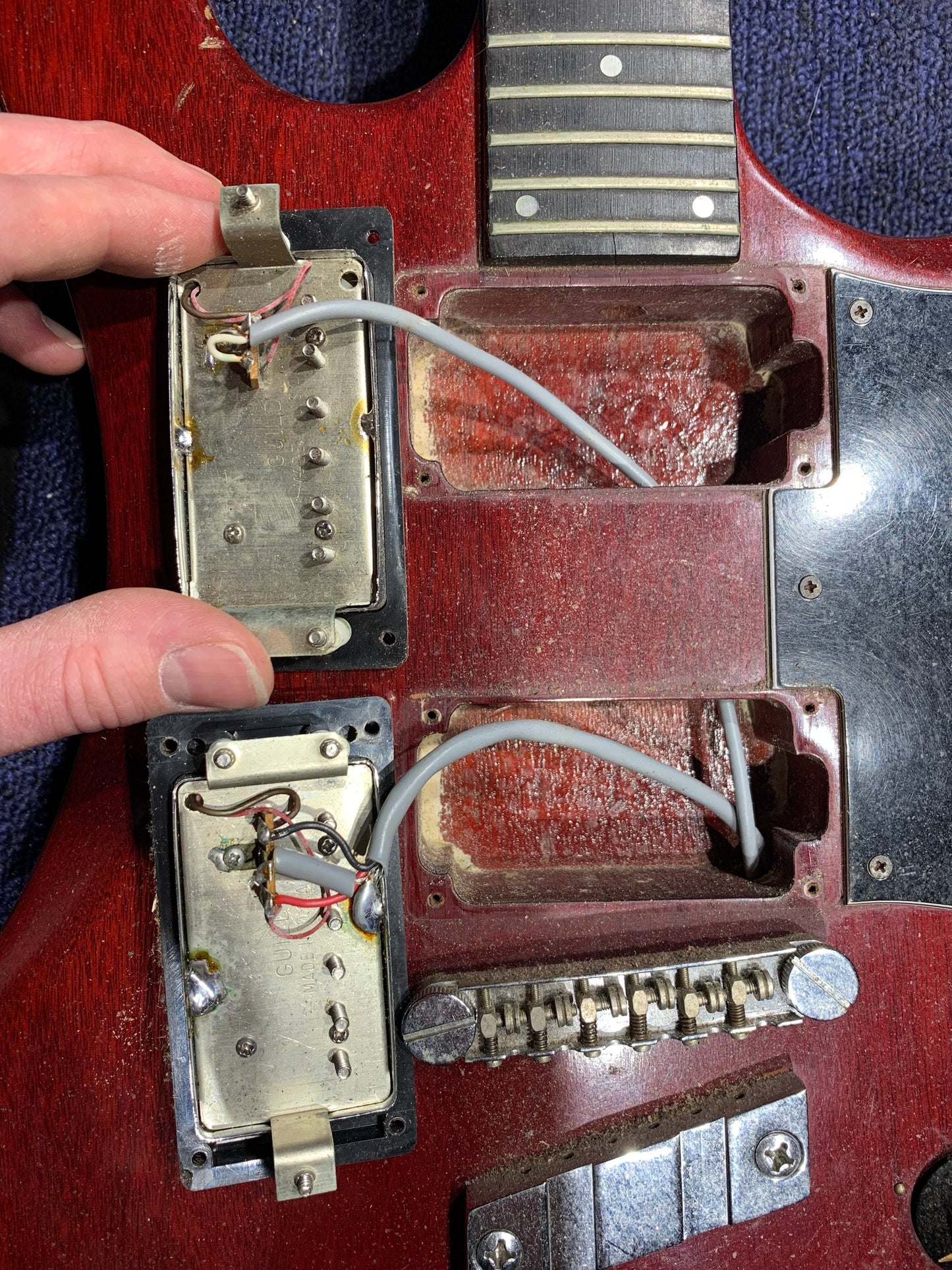 Guild S-300 Cherry 1978 Electric Guitars / Solid Body