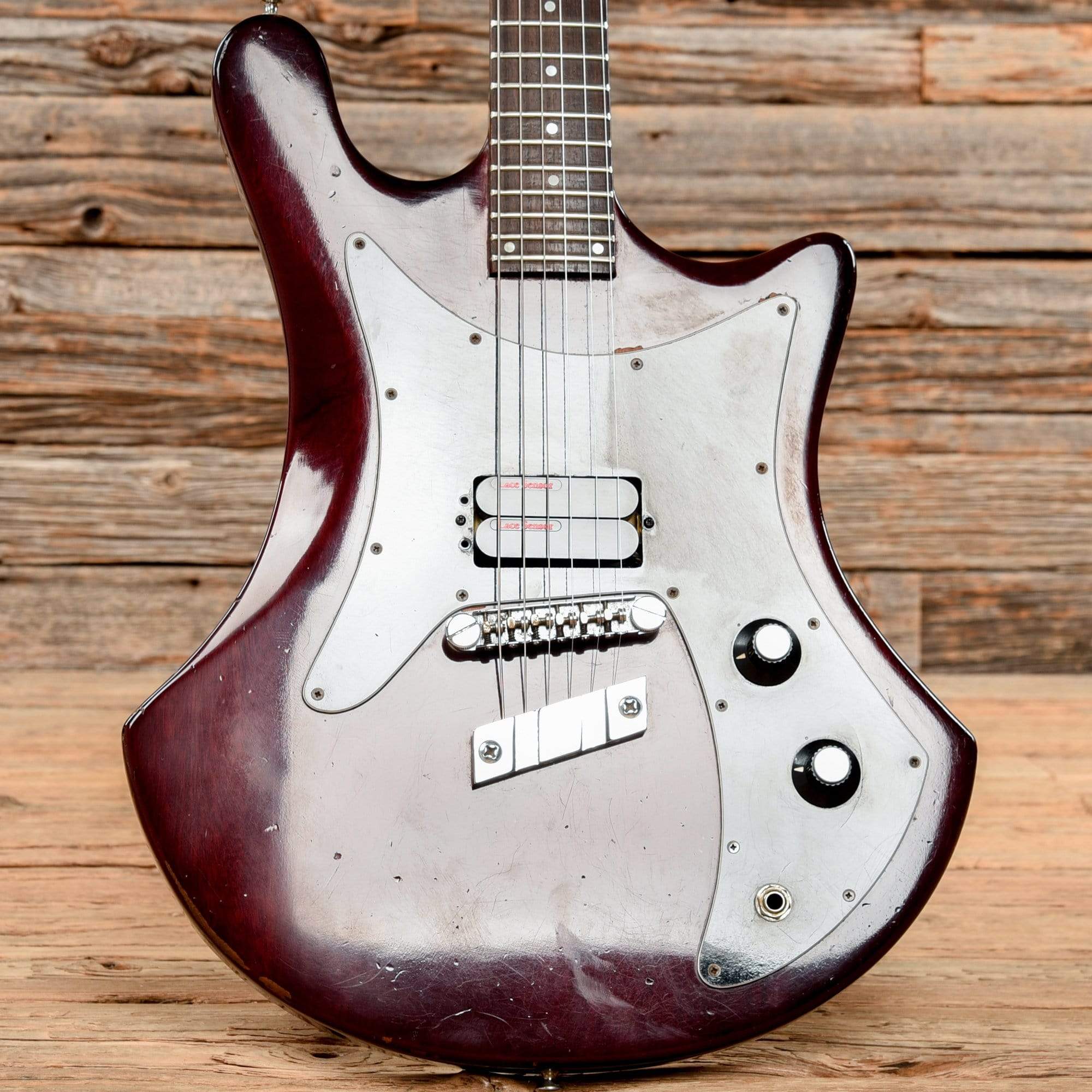 Guild S-60D Cherry 1978 Electric Guitars / Solid Body