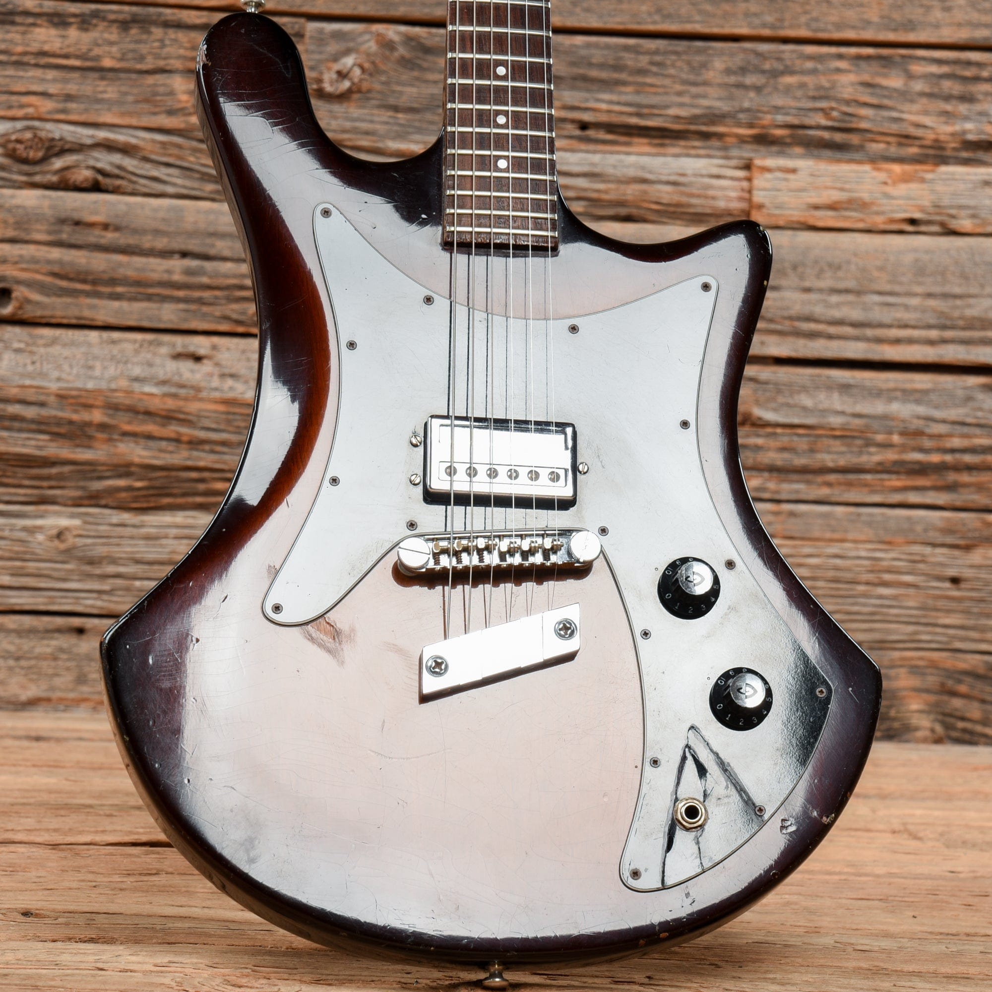 Guild S60-3/4 Sunburst 1979 Electric Guitars / Solid Body