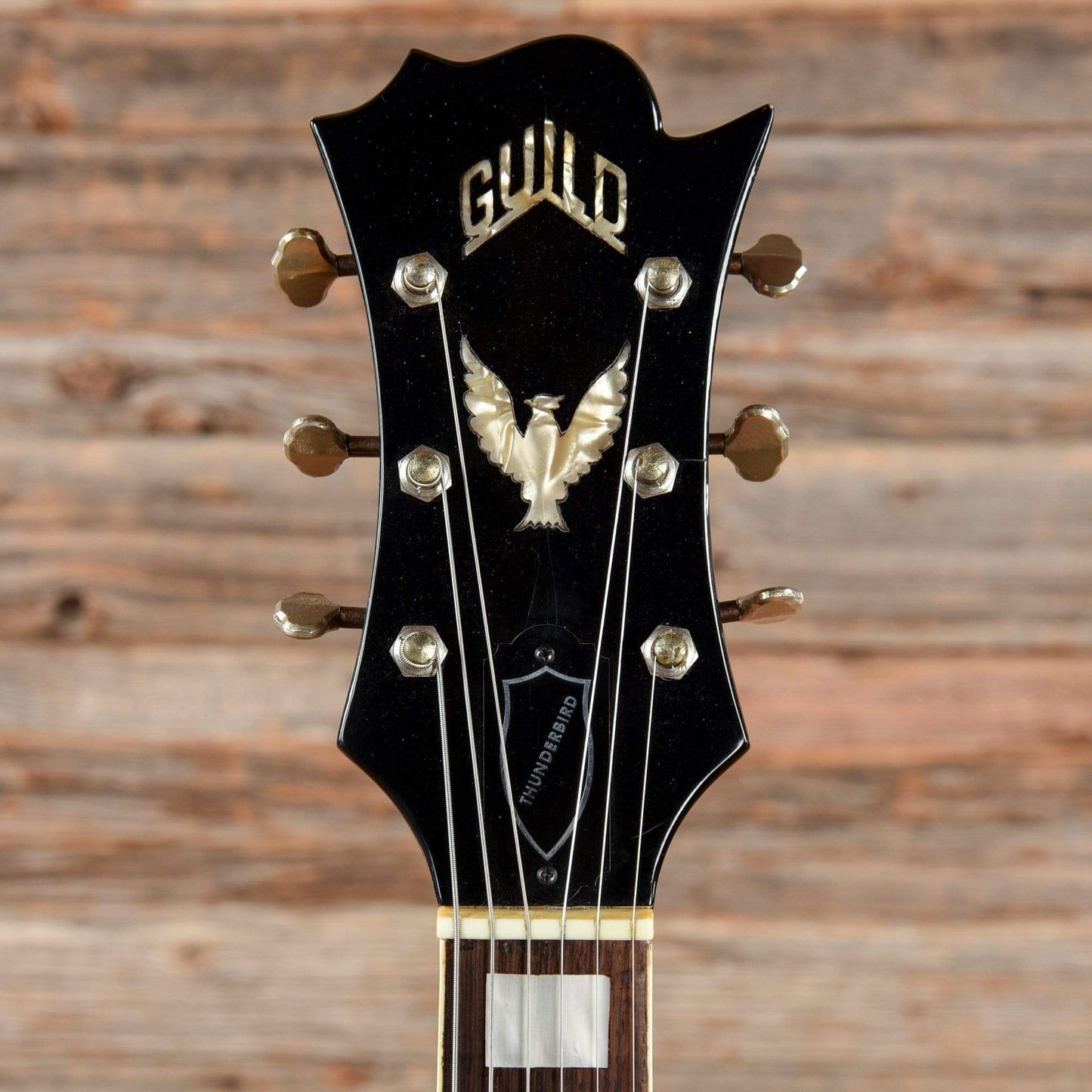 Guild Thunderbird Cherry 1965 Electric Guitars / Solid Body