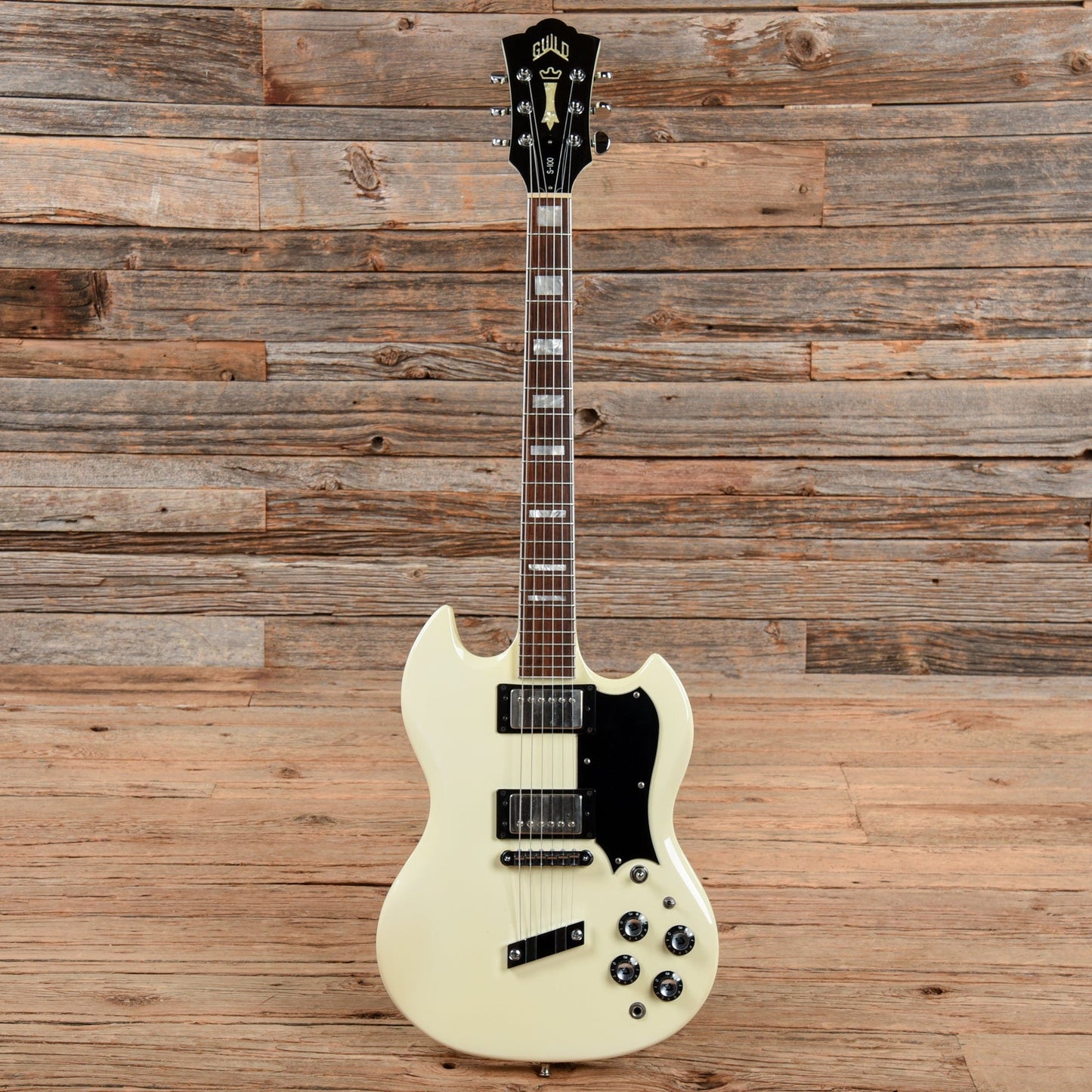 Guild USA S-100 Polara Reissue White 1997 Electric Guitars / Solid Body