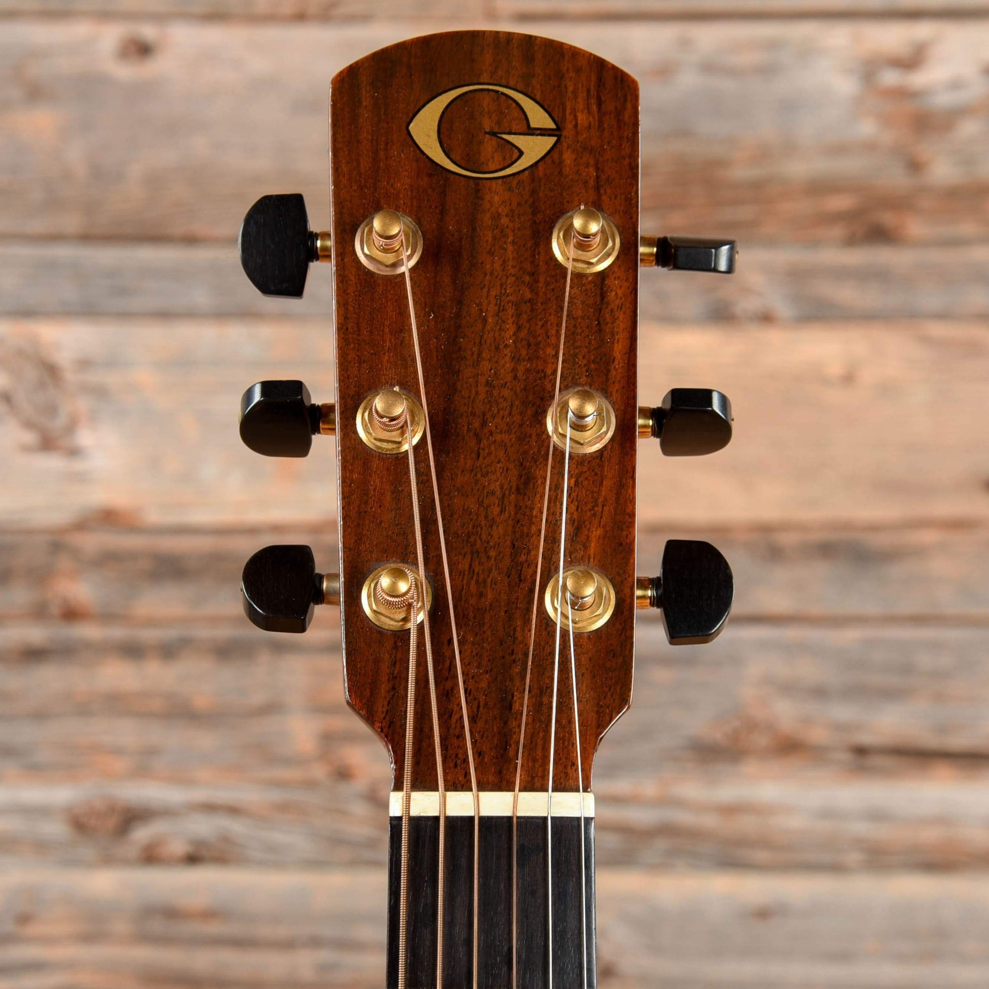 Gurian Cutaway HCMP Natural 1980 Acoustic Guitars / Concert