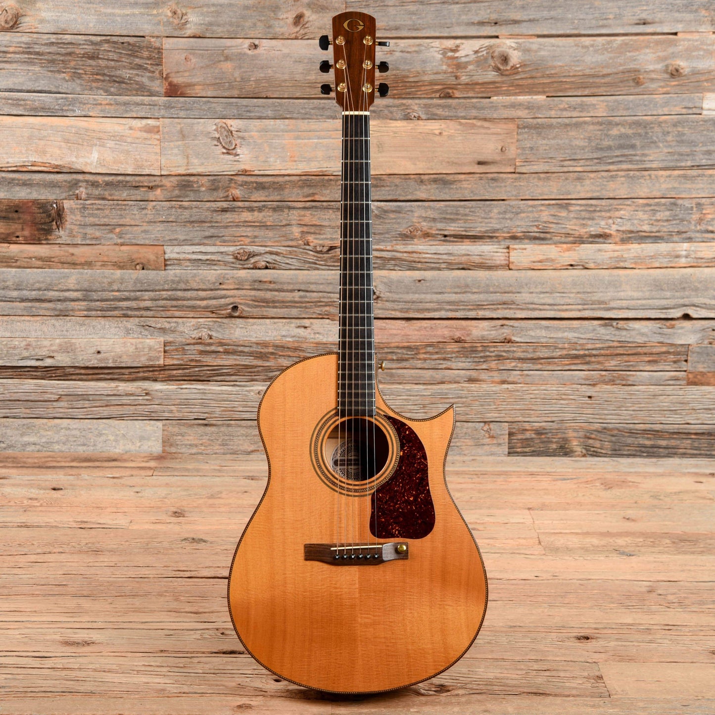 Gurian Cutaway HCMP Natural 1980 Acoustic Guitars / Concert