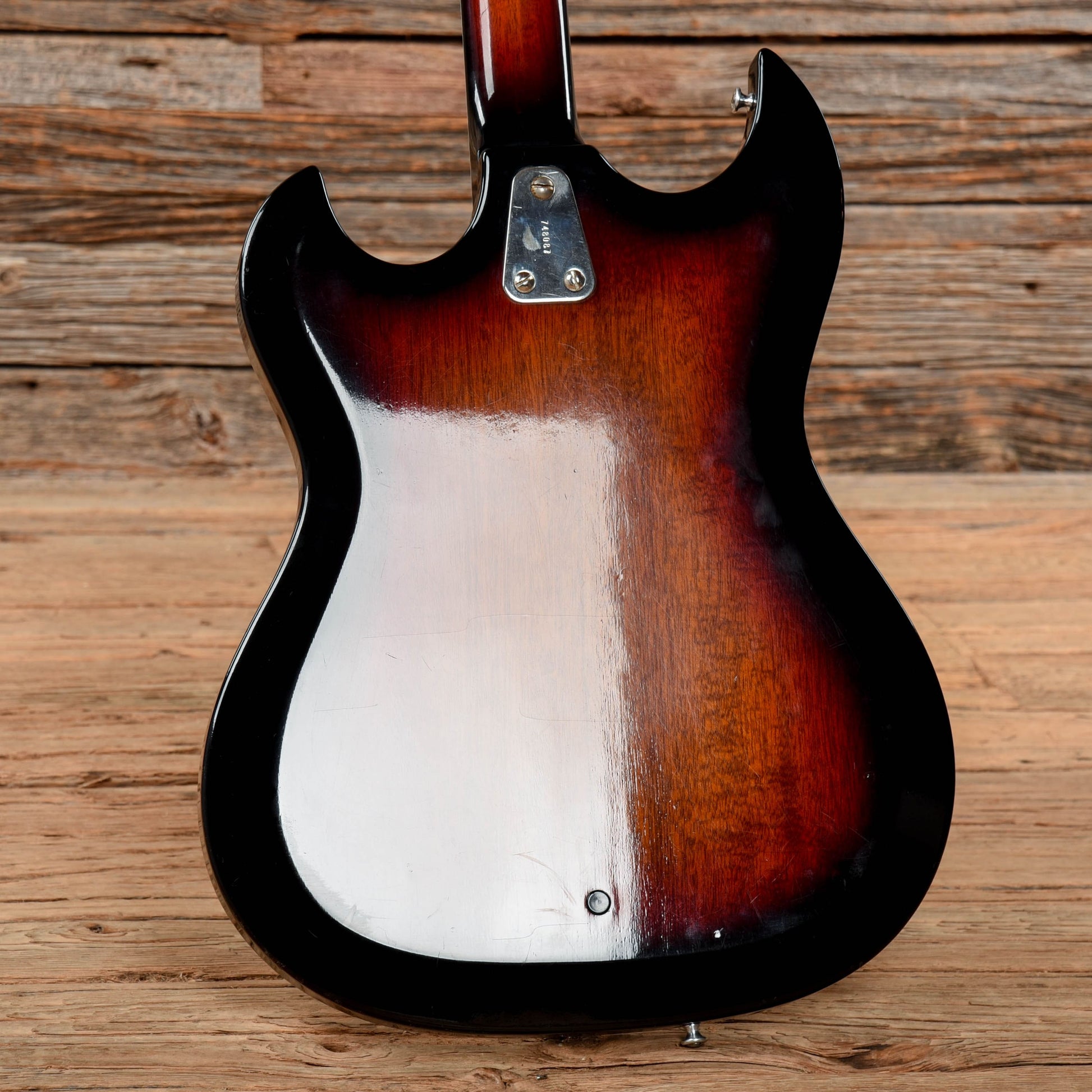 Hagstrom H8 3-Color Sunburst Bass Guitars / 5-String or More