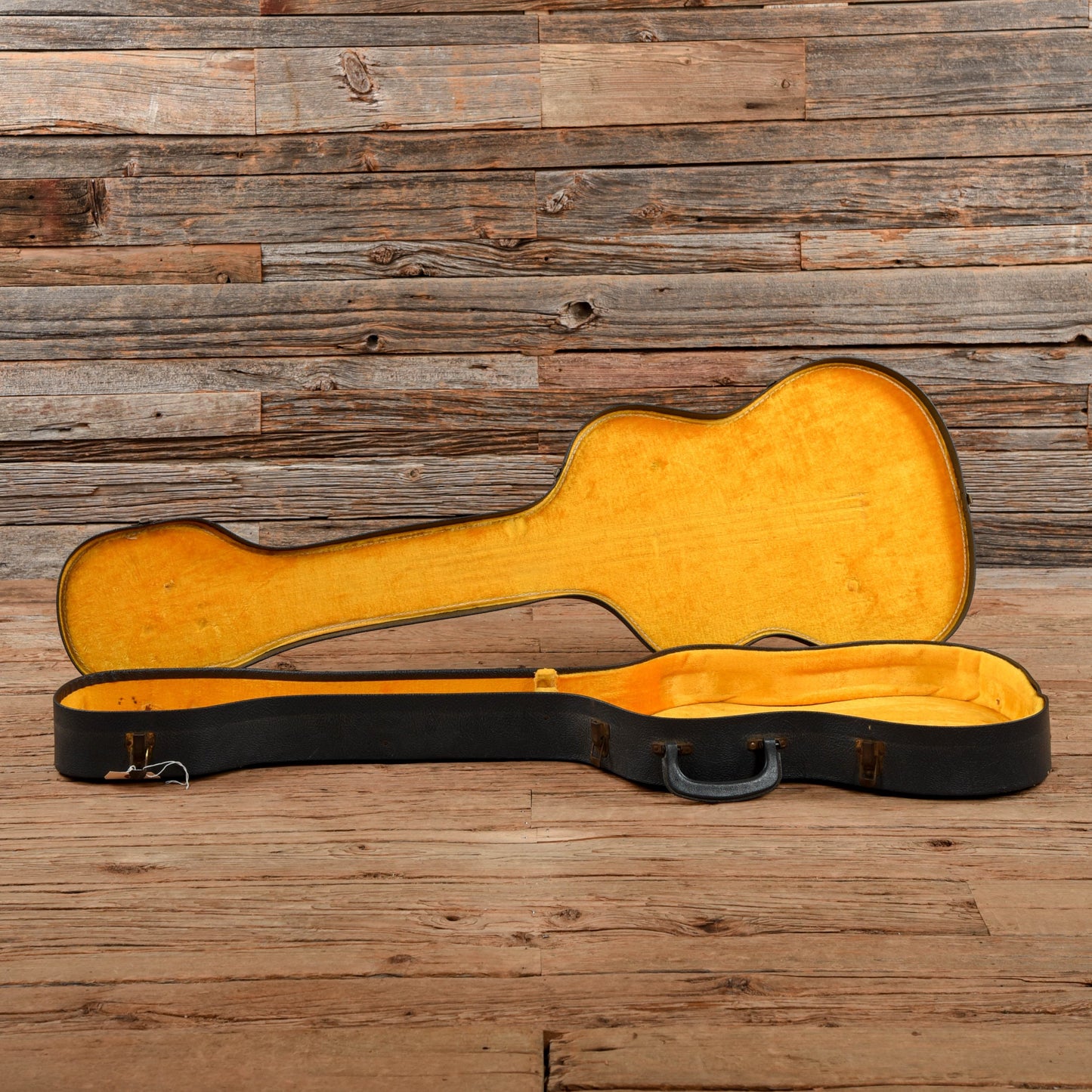 Hagstrom H8 3-Color Sunburst Bass Guitars / 5-String or More