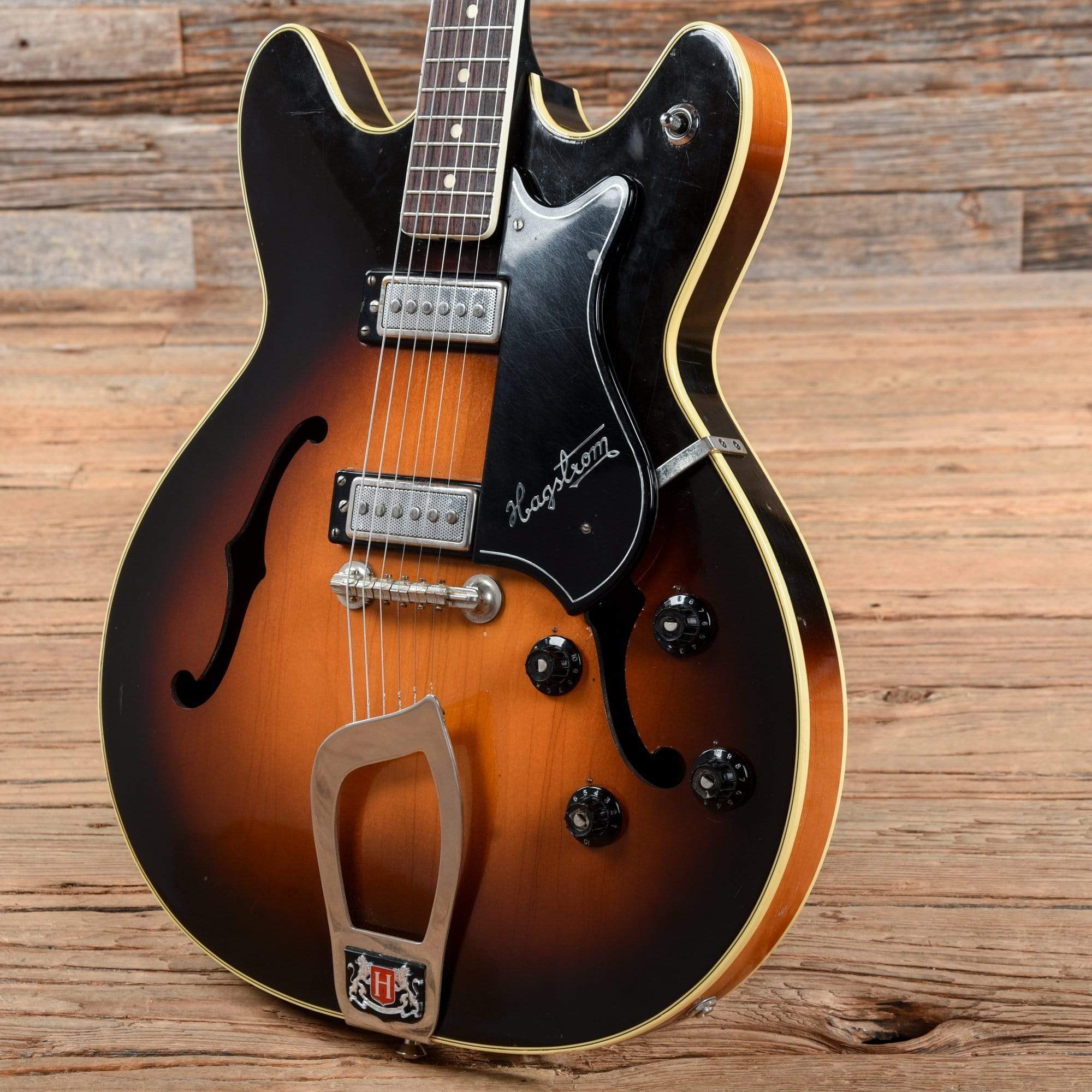 Hagstrom Viking Sunburst 1960s Electric Guitars / Hollow Body