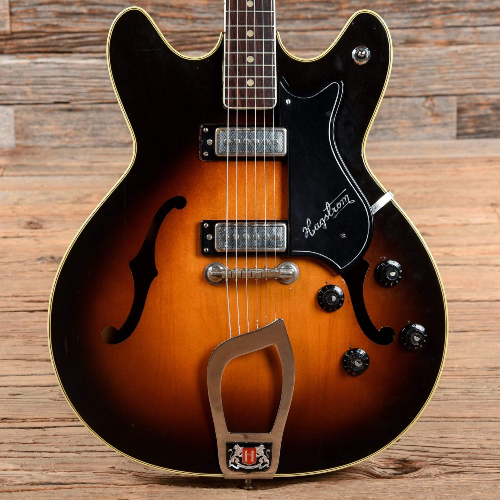 Hagstrom Viking Sunburst 1960s Electric Guitars / Hollow Body