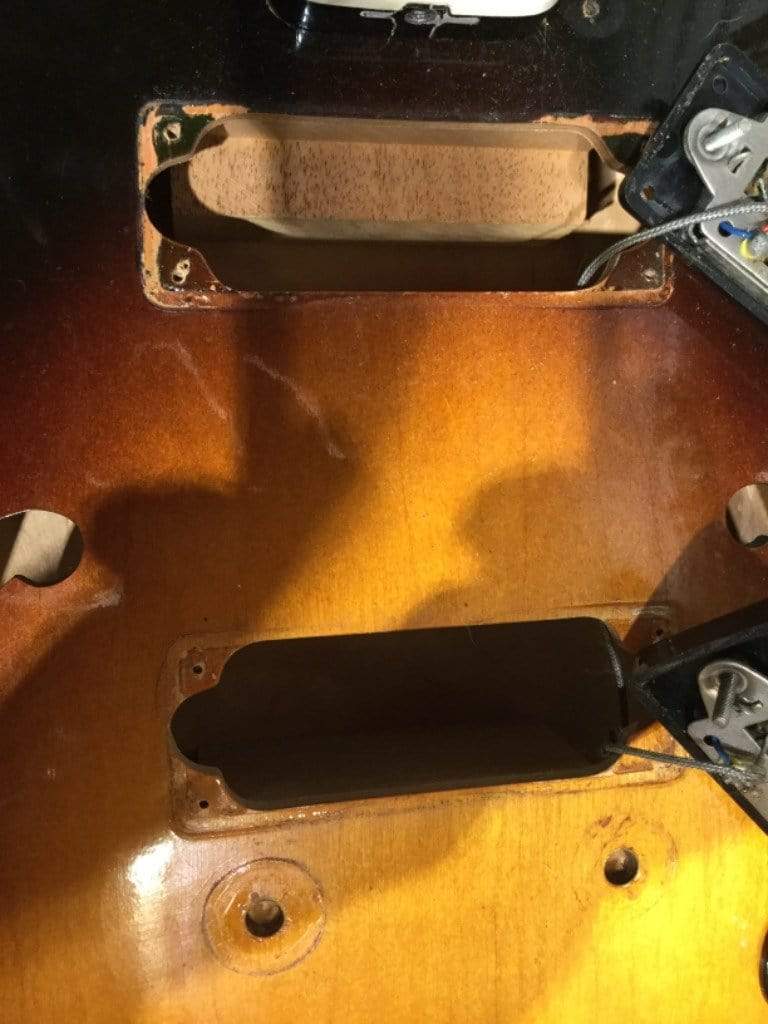 Hagstrom Viking Sunburst 1960s Electric Guitars / Hollow Body