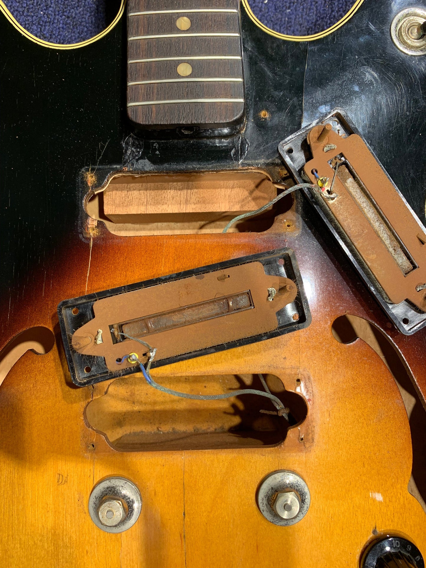 Hagstrom Viking Sunburst 1967 Electric Guitars / Hollow Body