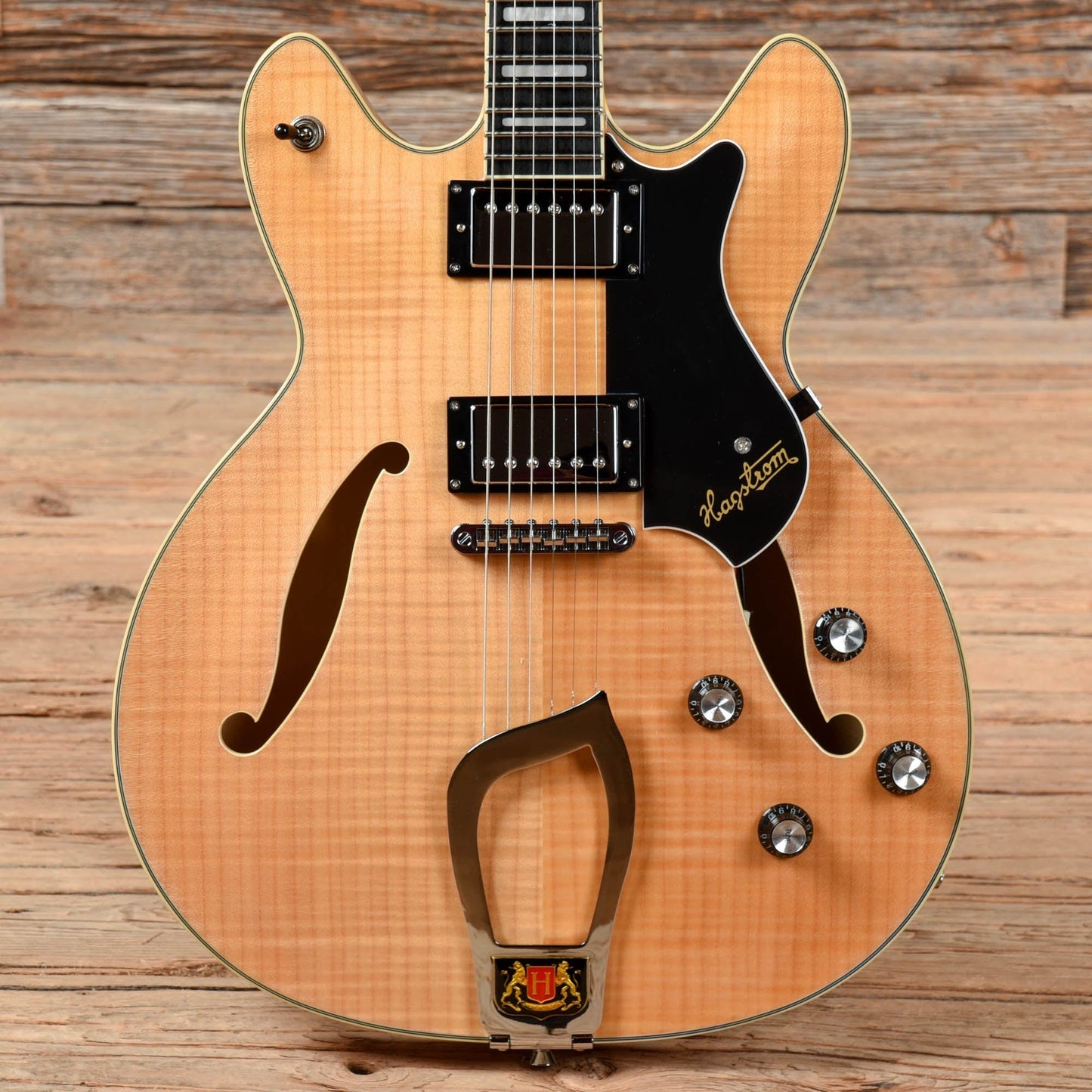 Hagstrom Viking Deluxe Natural 2010 Electric Guitars / Semi-Hollow