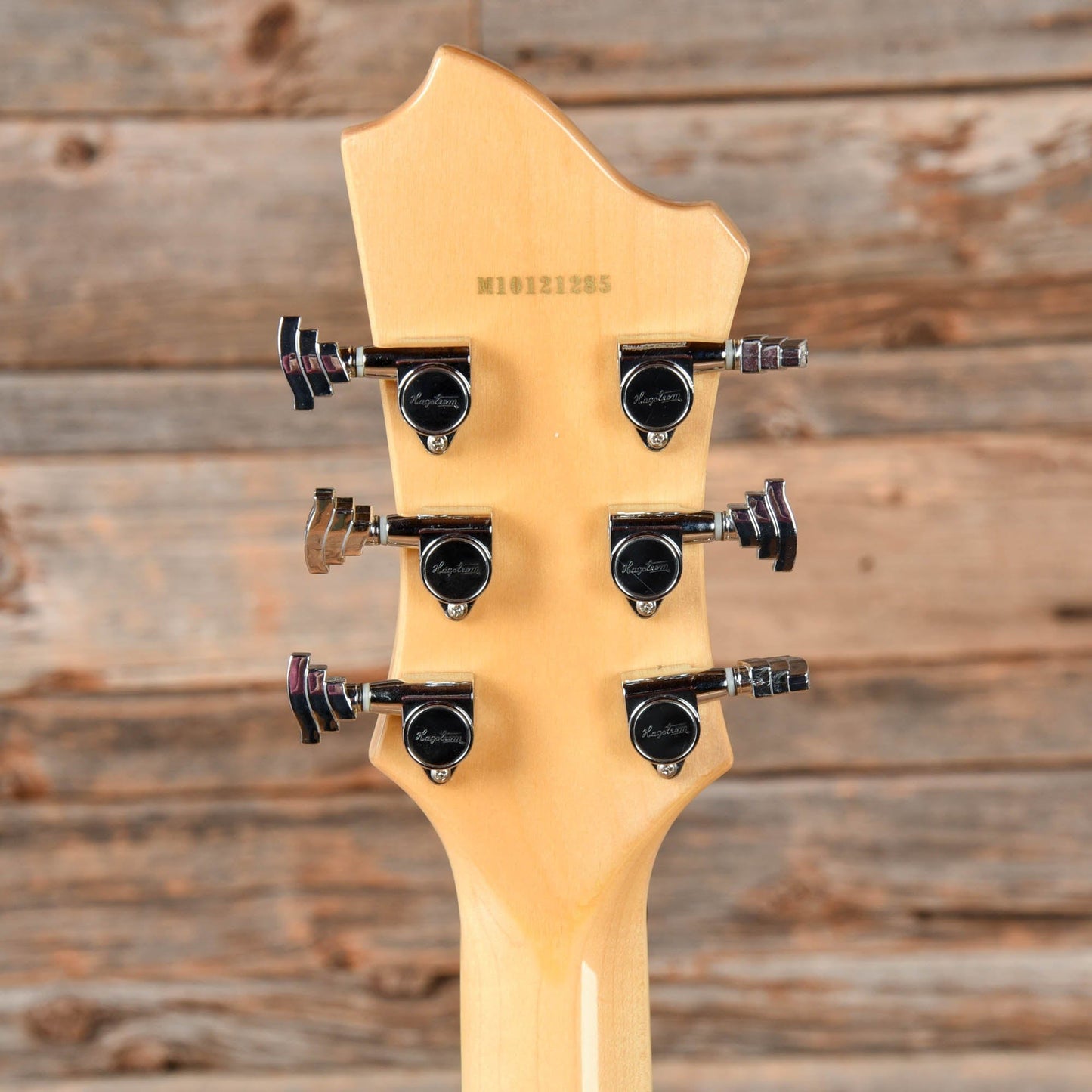 Hagstrom Viking Deluxe Natural 2010 Electric Guitars / Semi-Hollow