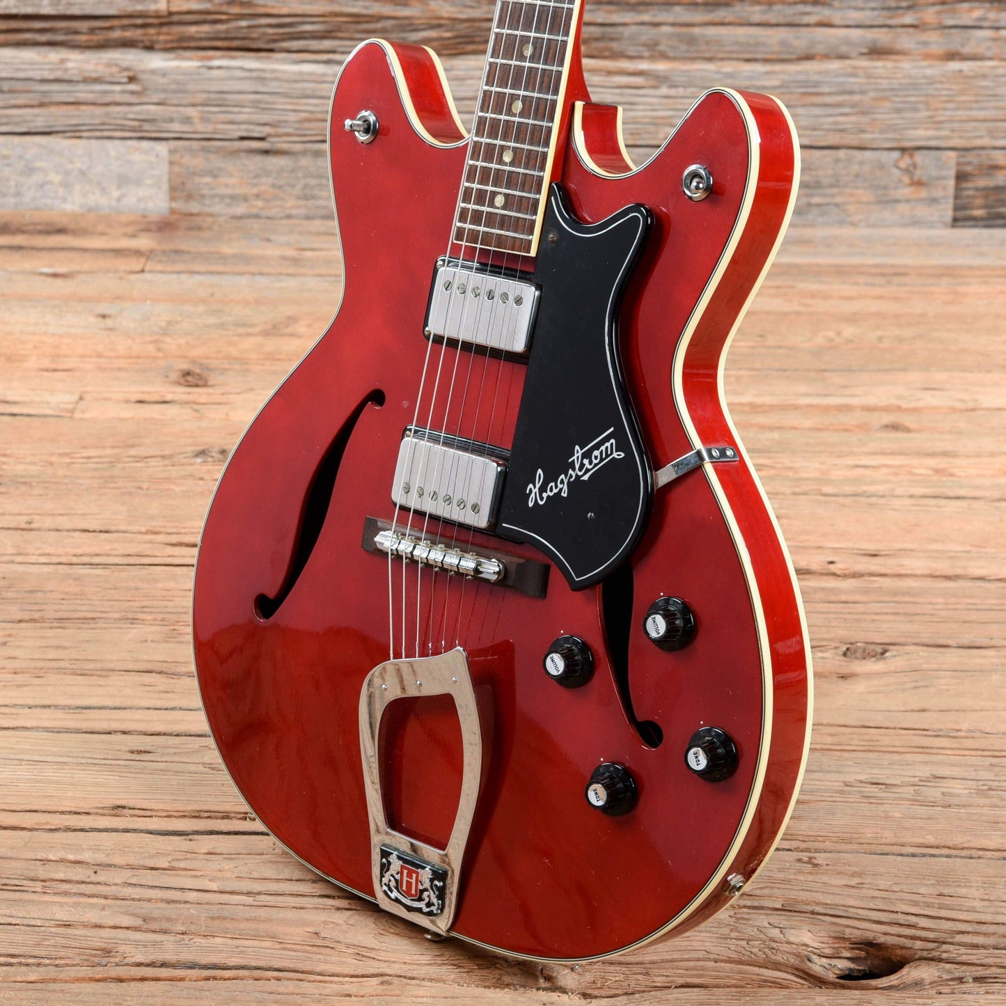Hagstrom Viking II Cherry 1973 Electric Guitars / Semi-Hollow