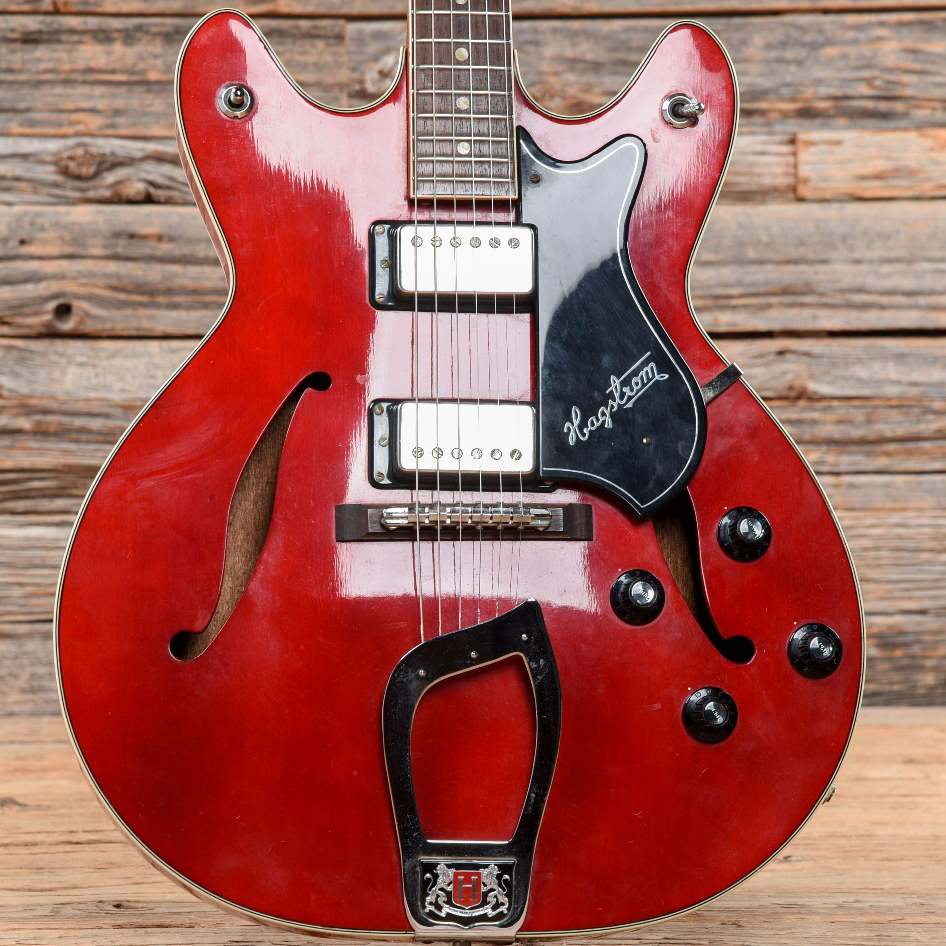 Hagstrom Viking II Cherry 1973 Electric Guitars / Semi-Hollow