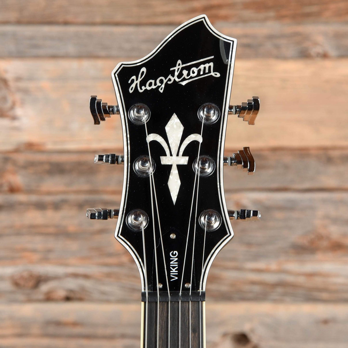 Hagstrom Viking Sunburst 2016 Electric Guitars / Semi-Hollow