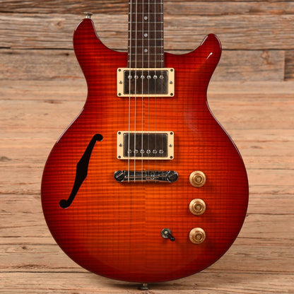 Hamer Artist Studio Sunburst 1995 Electric Guitars / Semi-Hollow