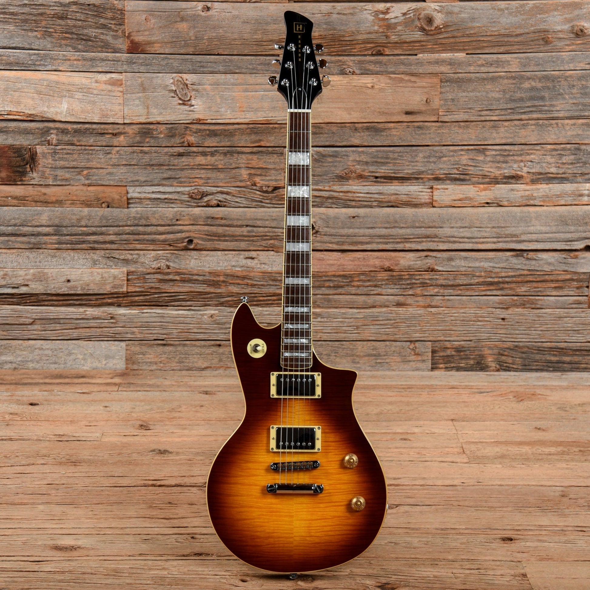 Hanson Gatto Deluxe Sunburst Electric Guitars / Solid Body