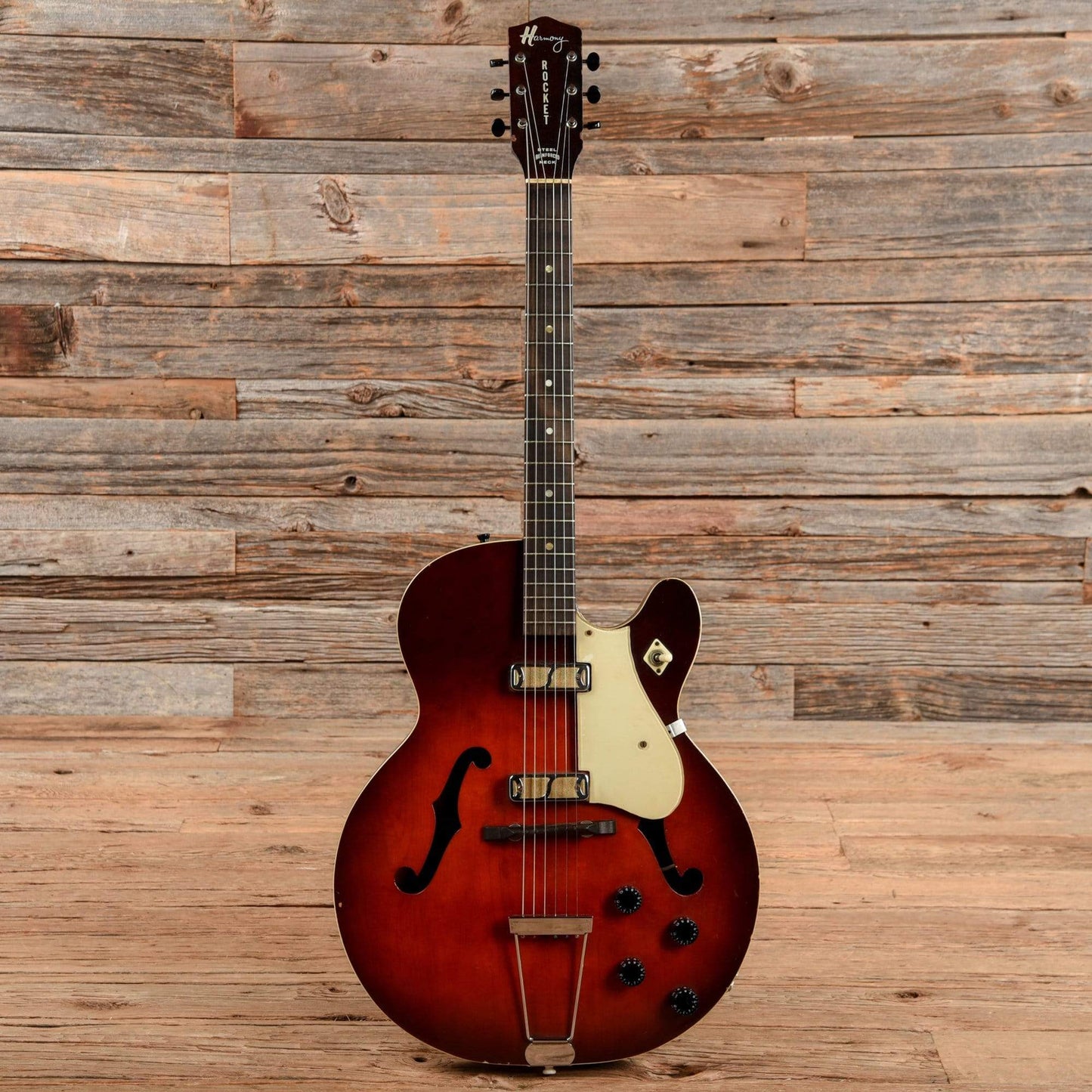 Harmony Rocket H54 Redburst 1963 Electric Guitars / Hollow Body