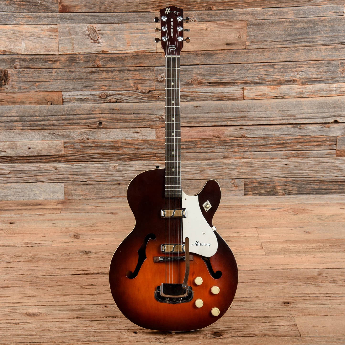Harmony Rocket Sunburst 1965 Electric Guitars / Hollow Body