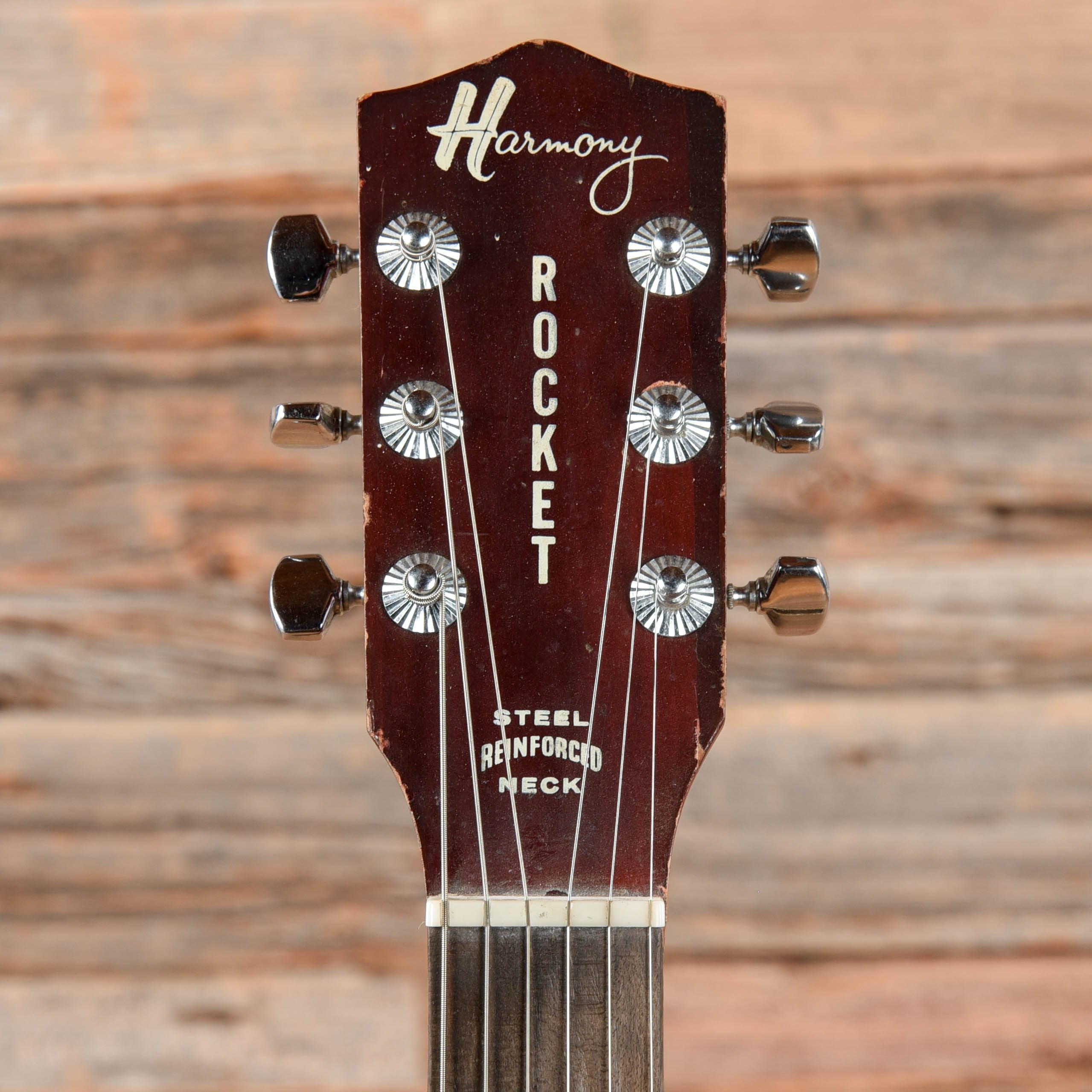 Harmony Rocket Sunburst 1965 – Chicago Music Exchange