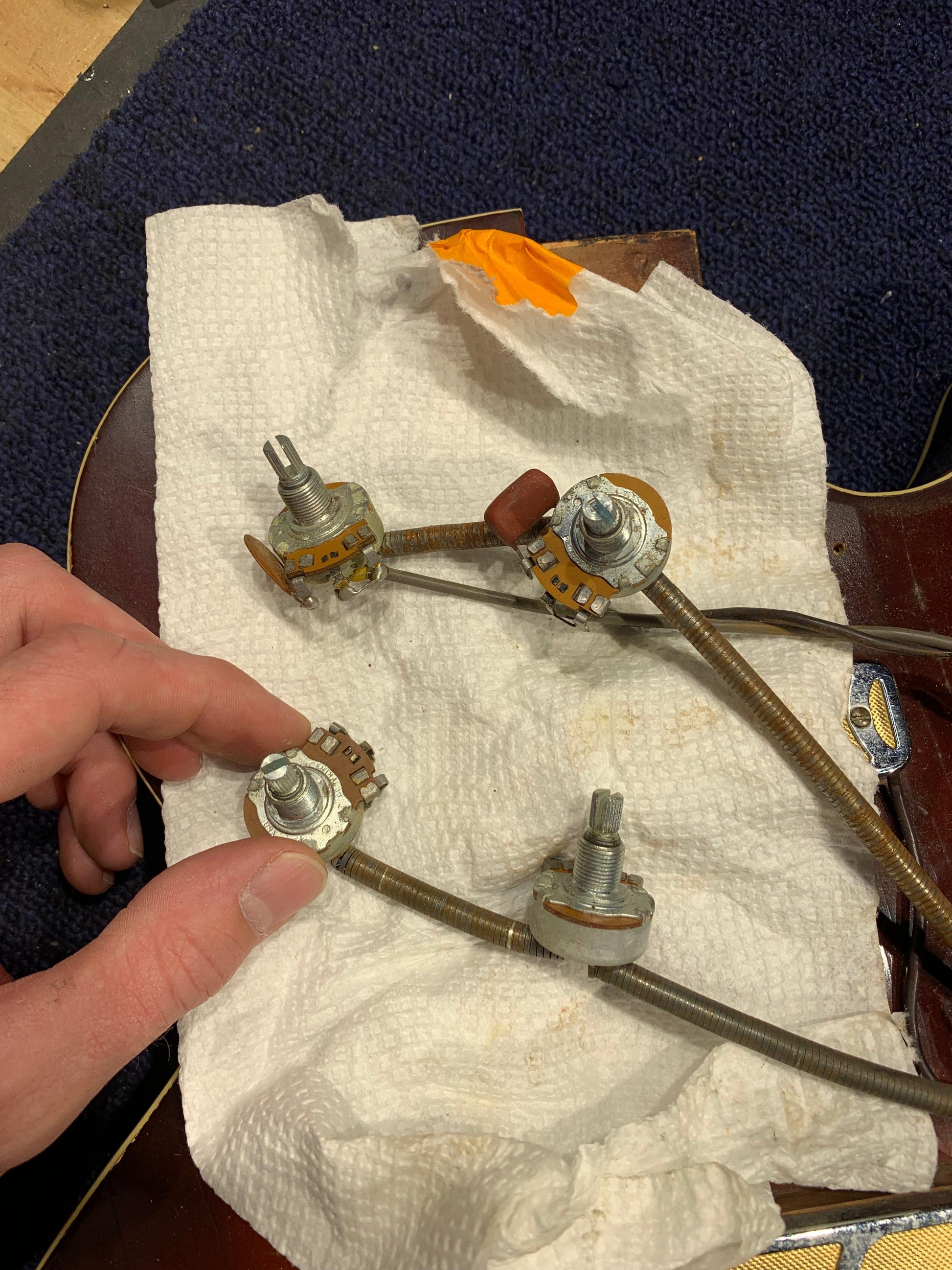 Harmony Rocket Sunburst 1965 Electric Guitars / Hollow Body