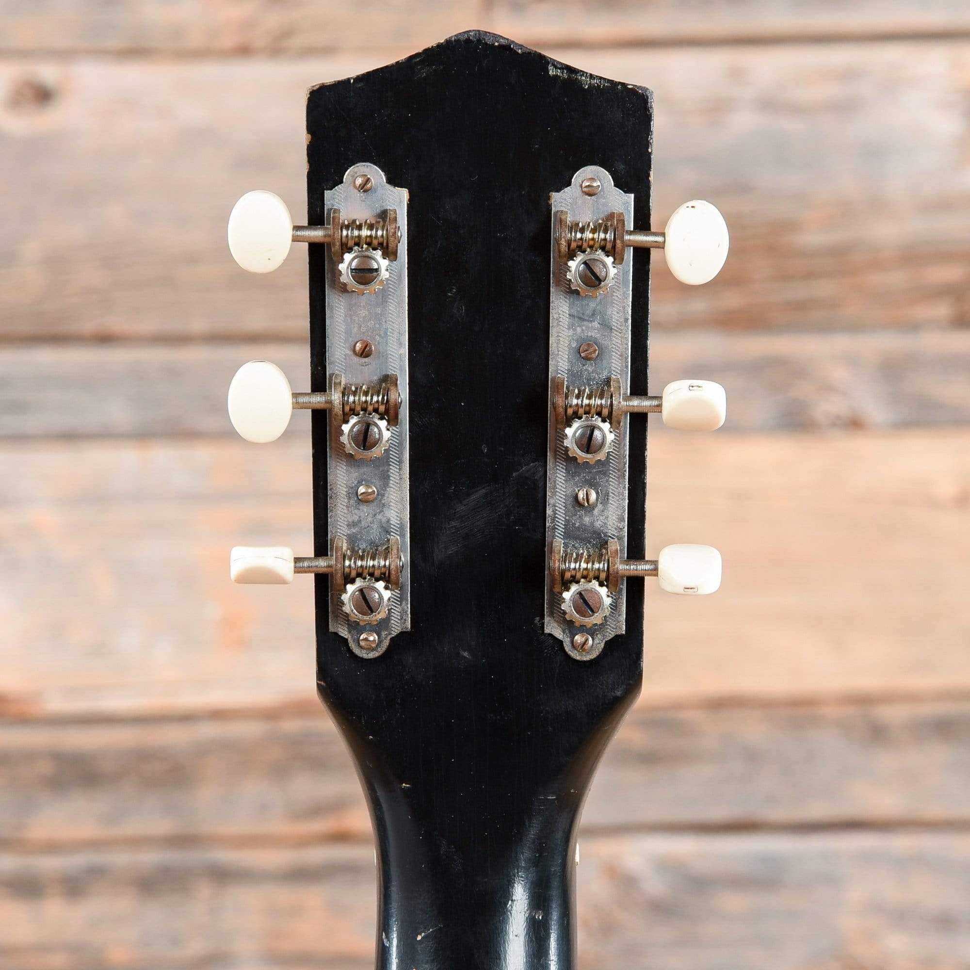 Harmony H46 Stratotone Black 1961 Electric Guitars / Semi-Hollow