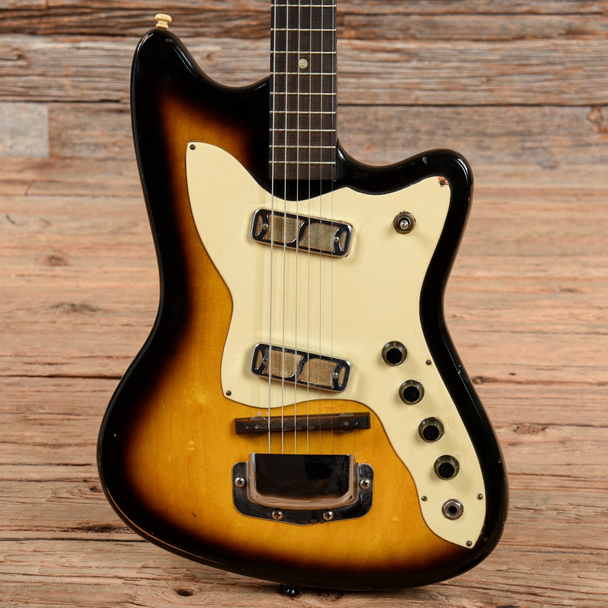 Harmony Bobkat Sunburst 1965 Chicago Music Exchange