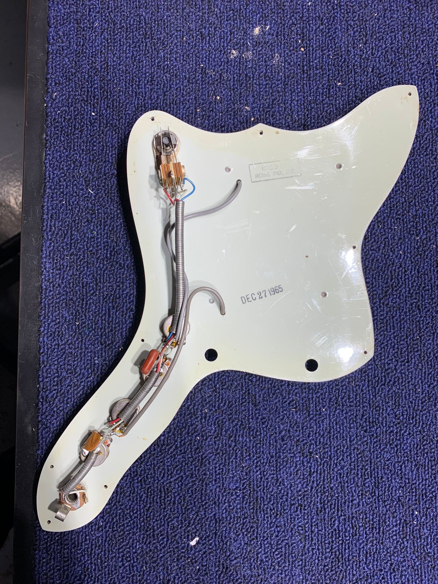 Harmony Silhouette Sunburst 1965 Electric Guitars / Solid Body