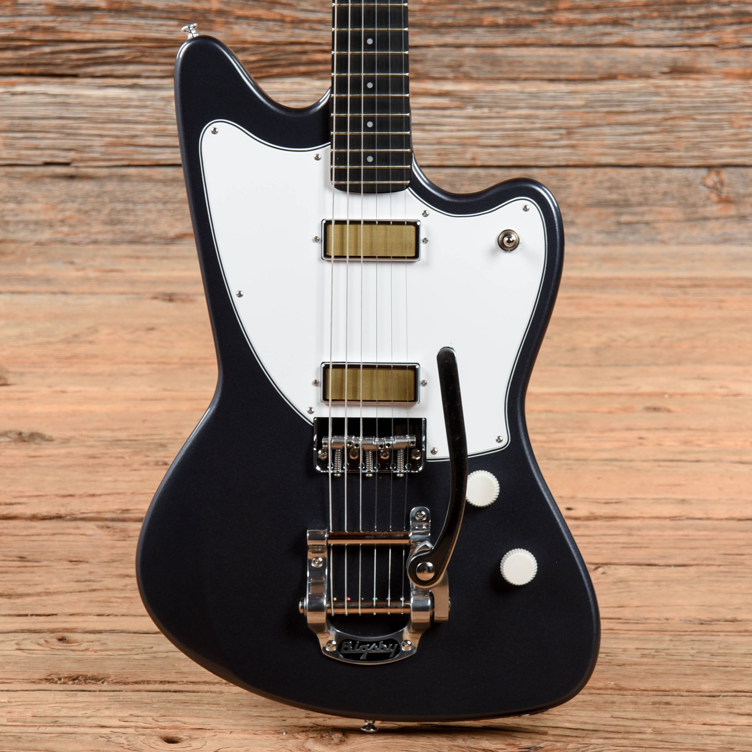 Harmony Silhouette with Bigsby Slate Electric Guitars / Solid Body