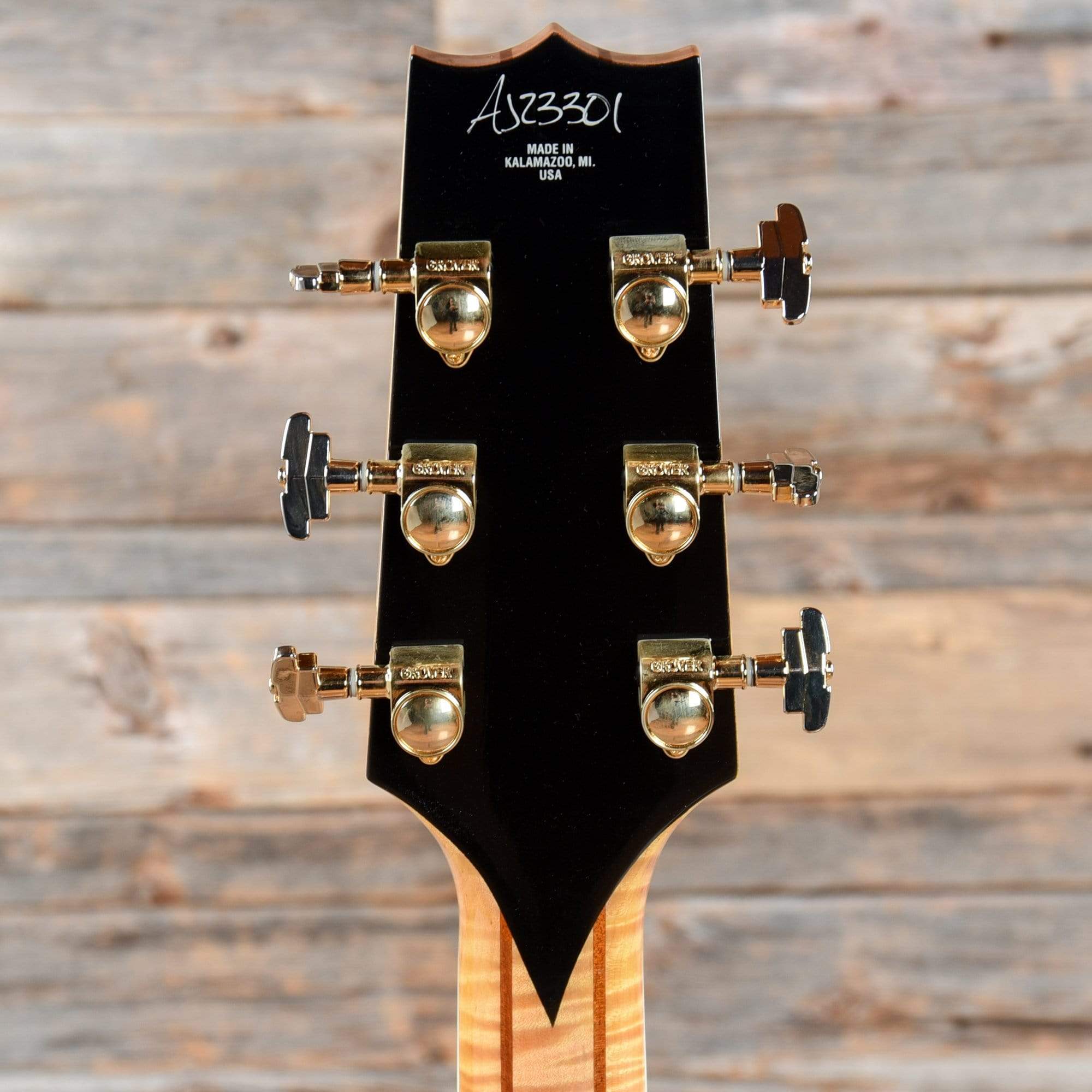 Heritage Eagle Natural 2019 Electric Guitars / Hollow Body