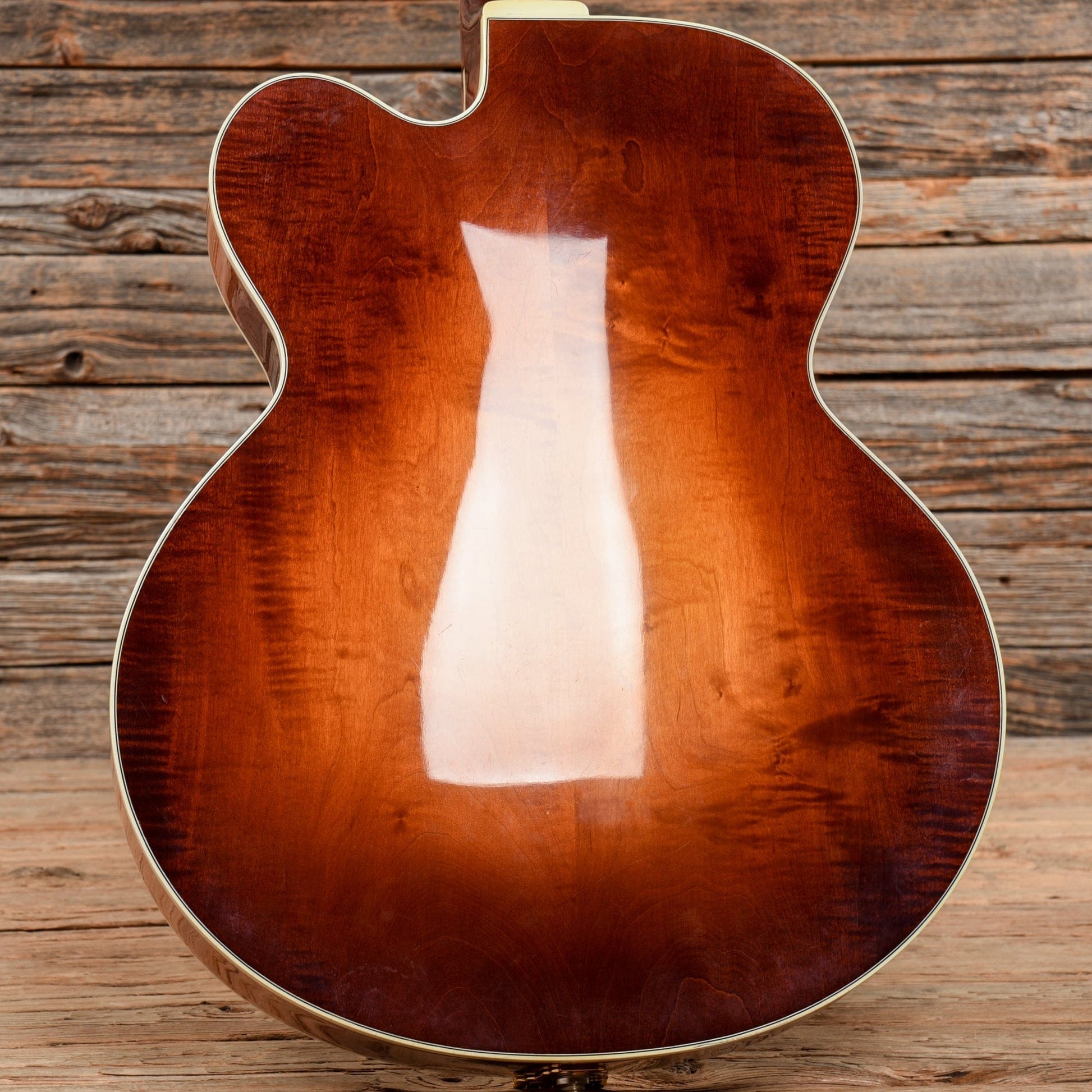 Heritage Golden Eagle Sunburst 1999 Electric Guitars / Hollow Body