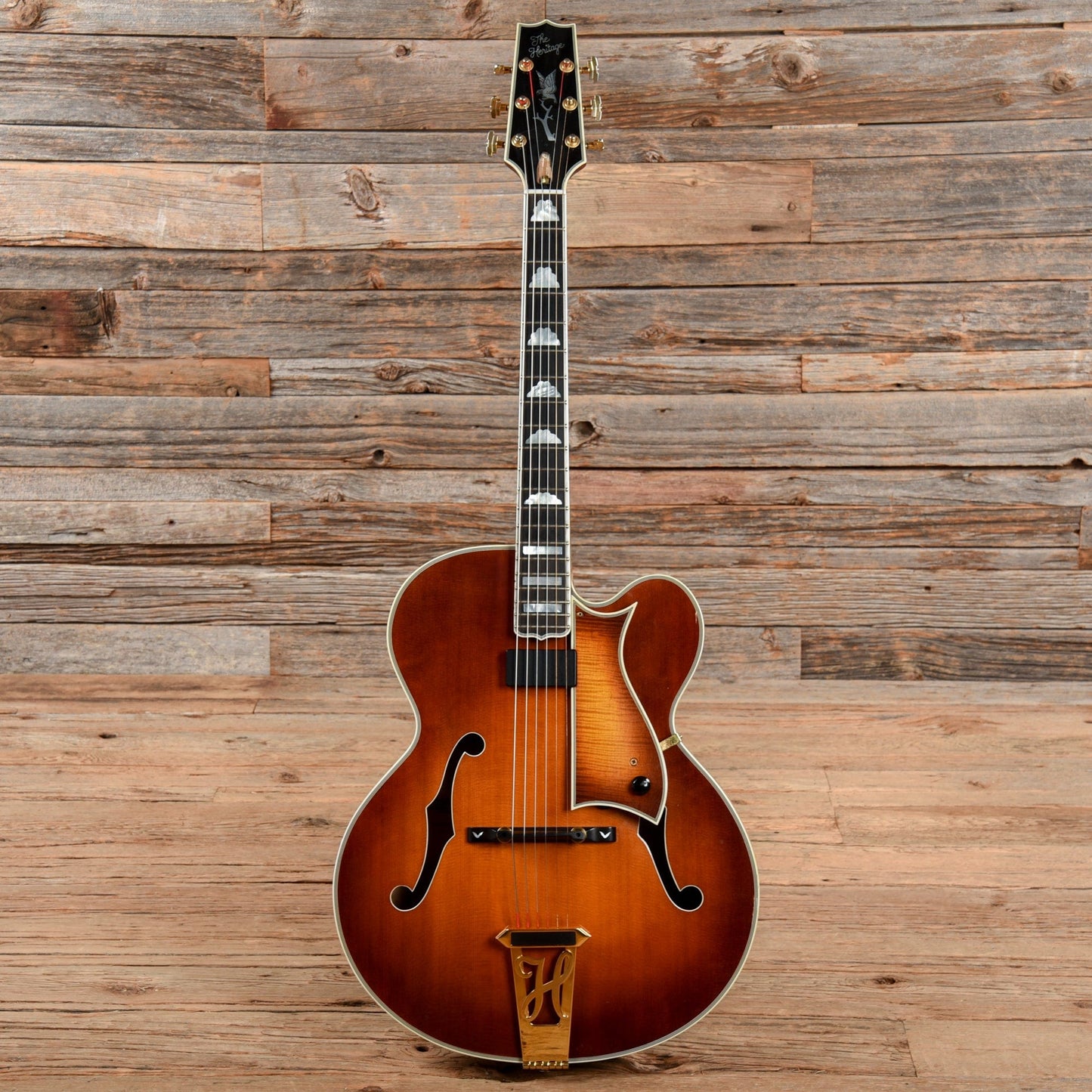 Heritage Golden Eagle Sunburst 1999 Electric Guitars / Hollow Body