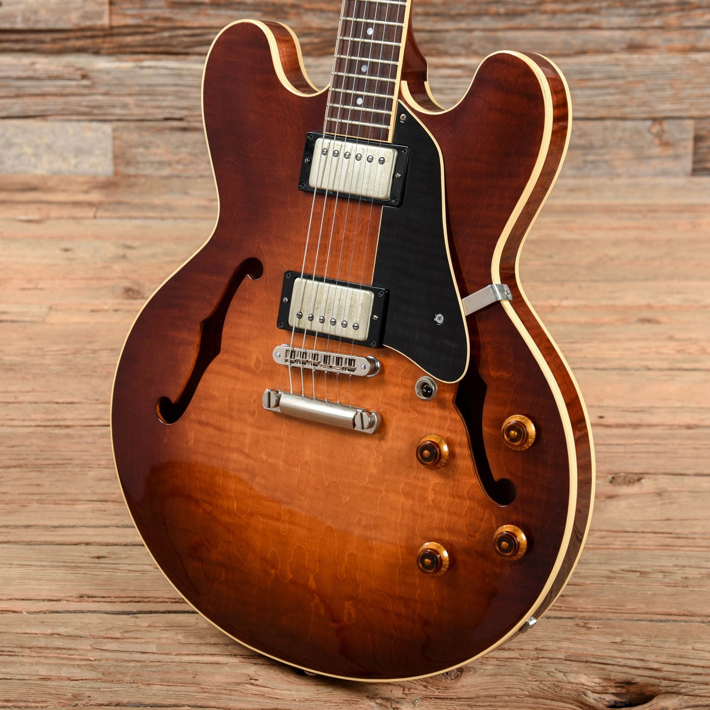 Heritage 20th Anniversary H-535 Almond Burst 2005 Electric Guitars / Semi-Hollow