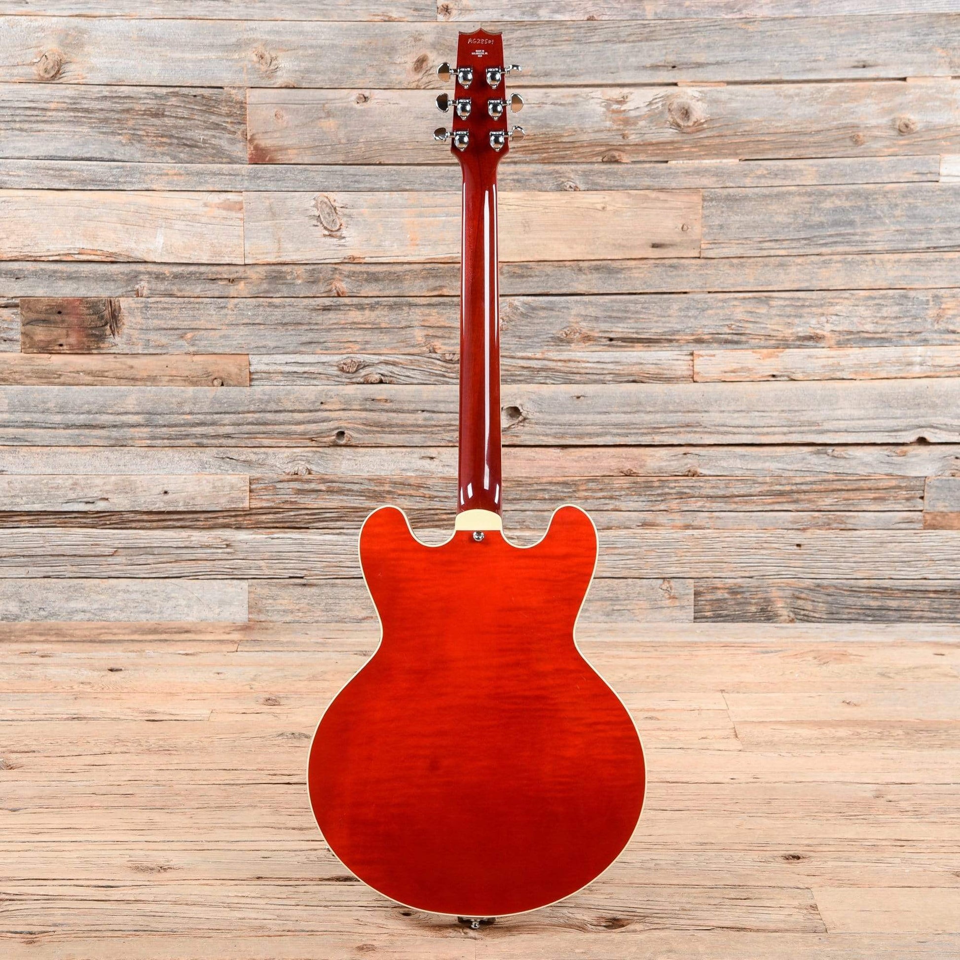 Heritage H-535 Cherry 2018 Electric Guitars / Semi-Hollow