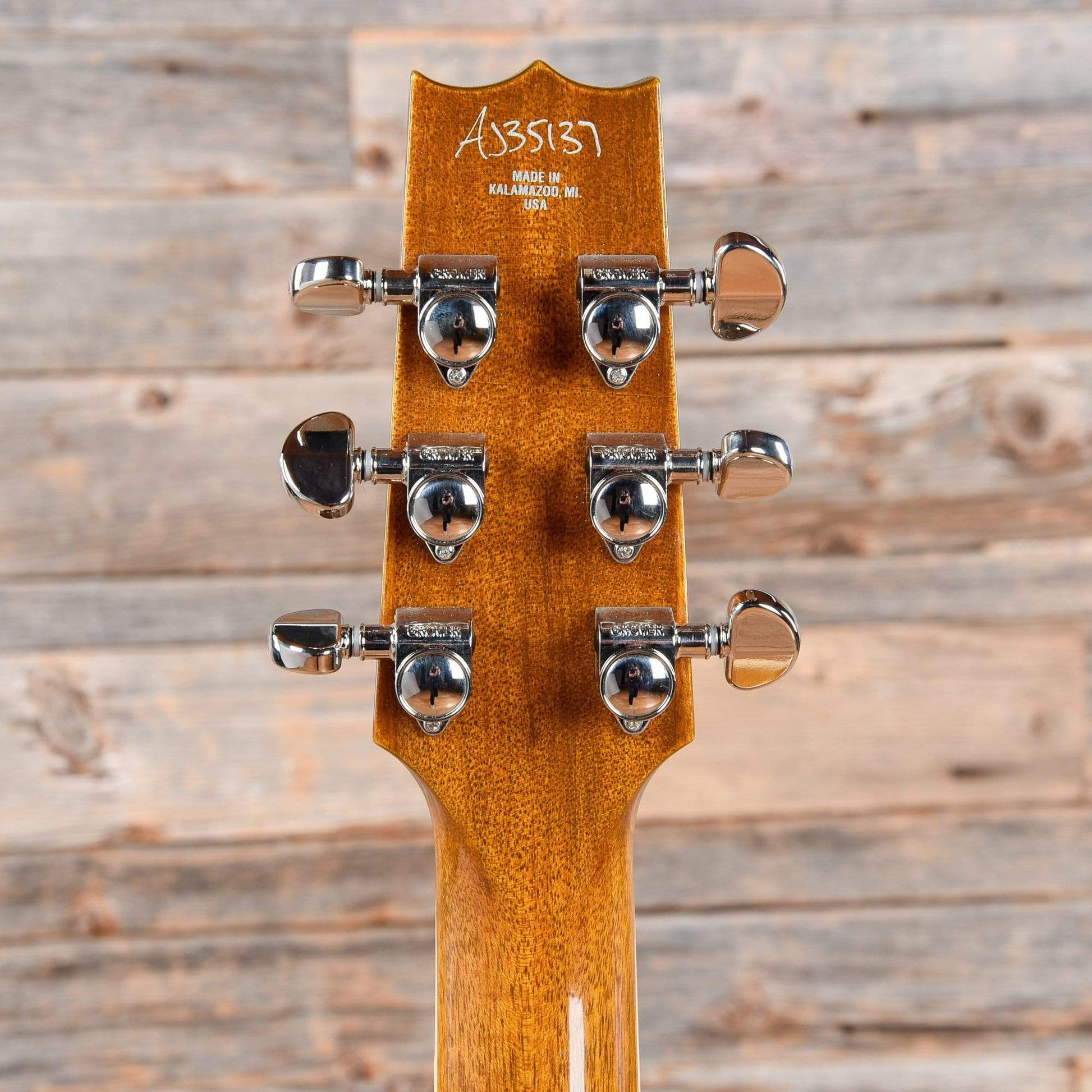 Heritage H-535 Standard Semi-Hollow Antique Natural Electric Guitars / Semi-Hollow