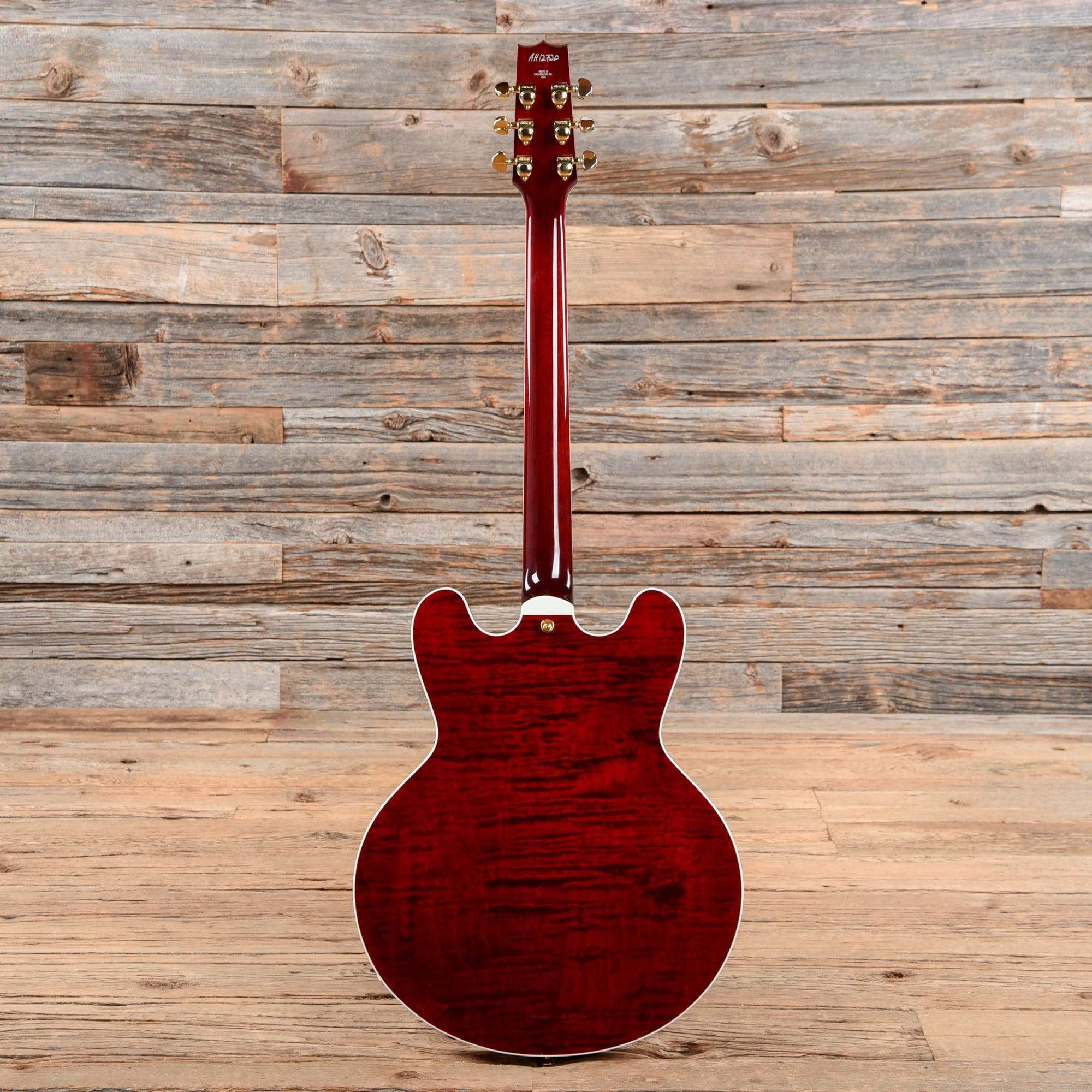 Heritage H-555 Wine Red 2017 Electric Guitars / Semi-Hollow